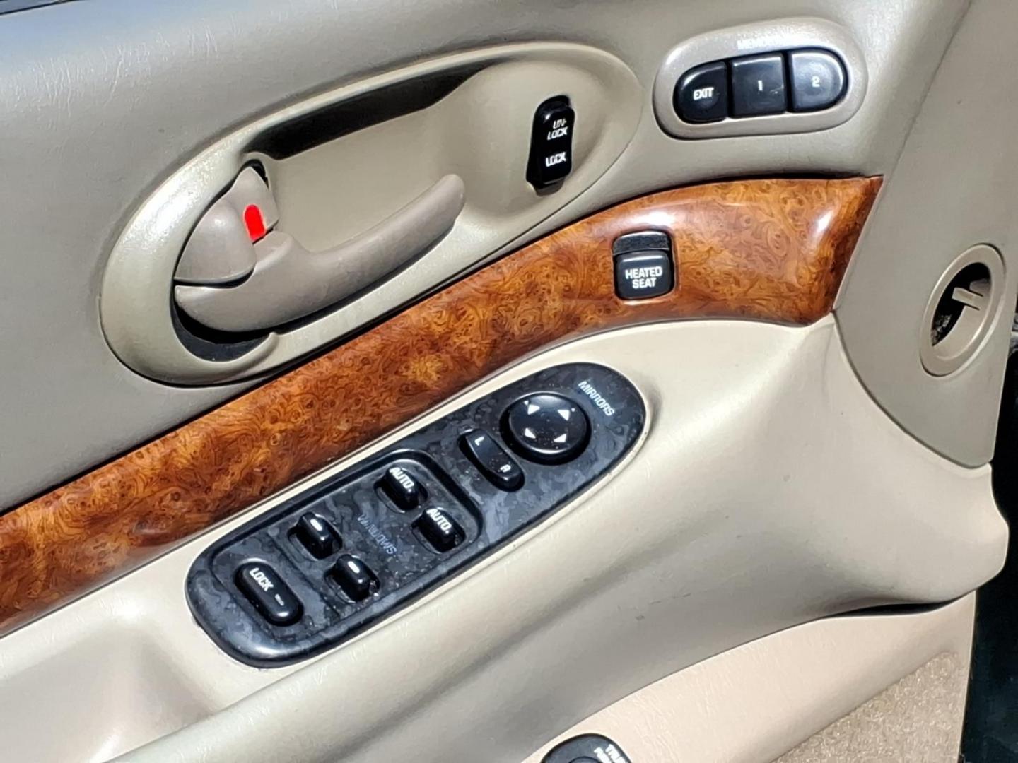 2003 Green Buick LeSabre Limited (1G4HR54K53U) with an 3.8L 3.8L V6 205hp 230ft. lbs. Sequential-Port F.I. engine, 4-Speed Automatic transmission, located at 50 Eastern Blvd., Essex, MD, 21221, (410) 686-3444, 39.304367, -76.484947 - Photo#10