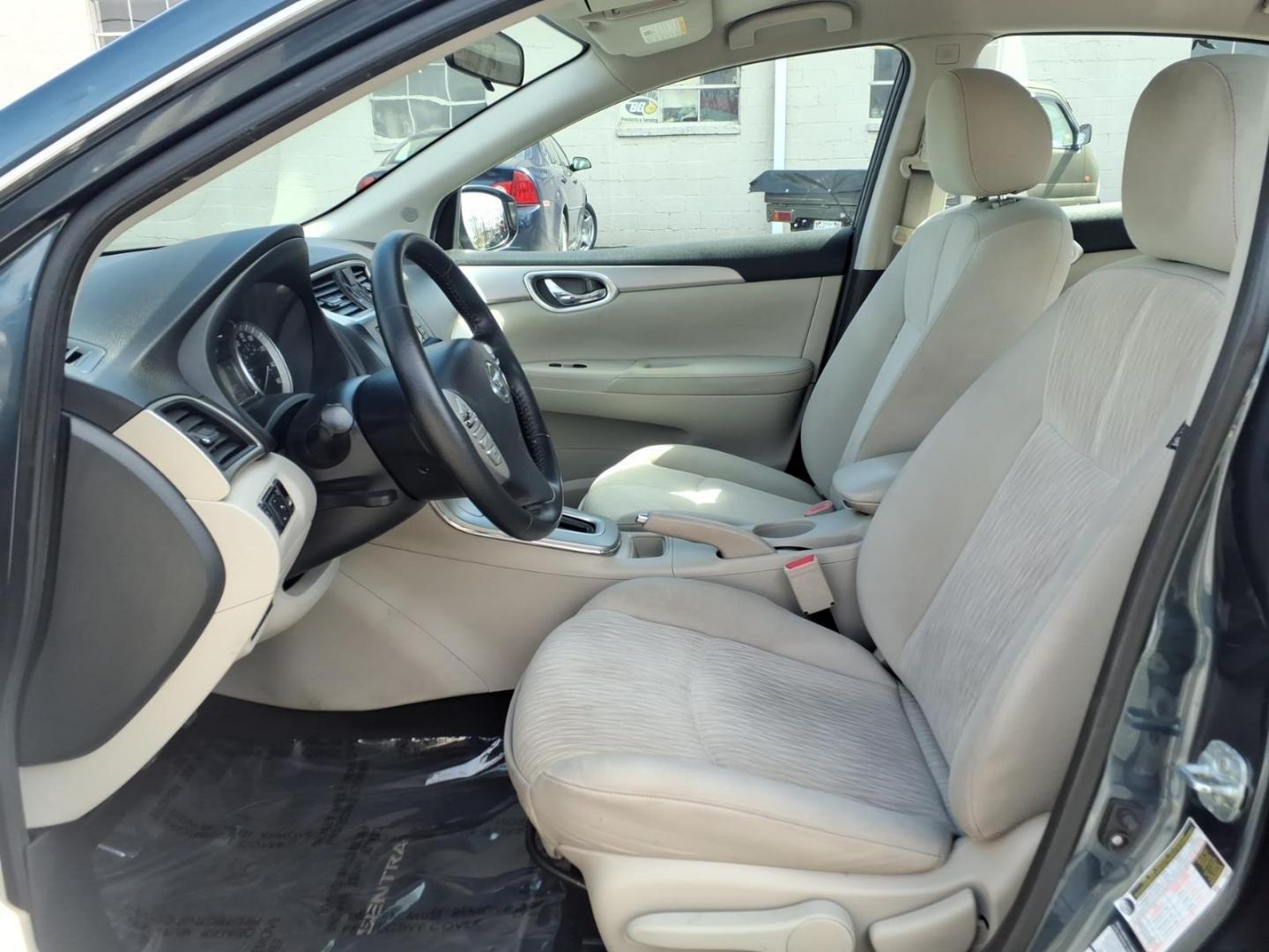 2015 Grey Nissan Sentra SV (3N1AB7AP6FY) with an 1.8L 1.8L I4 130hp 128ft. lbs. Sequential-Port F.I. engine, CVT transmission, located at 50 Eastern Blvd., Essex, MD, 21221, (410) 686-3444, 39.304367, -76.484947 - Photo#7
