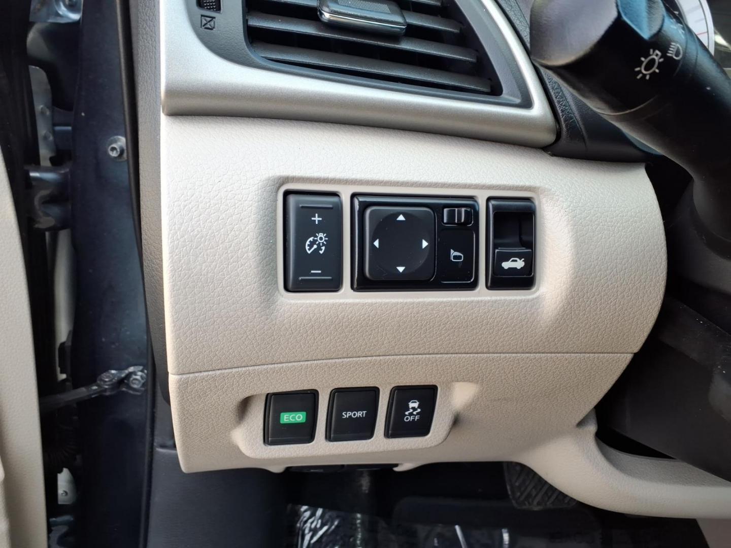 2015 Grey Nissan Sentra SV (3N1AB7AP6FY) with an 1.8L 1.8L I4 130hp 128ft. lbs. Sequential-Port F.I. engine, CVT transmission, located at 50 Eastern Blvd., Essex, MD, 21221, (410) 686-3444, 39.304367, -76.484947 - Photo#19