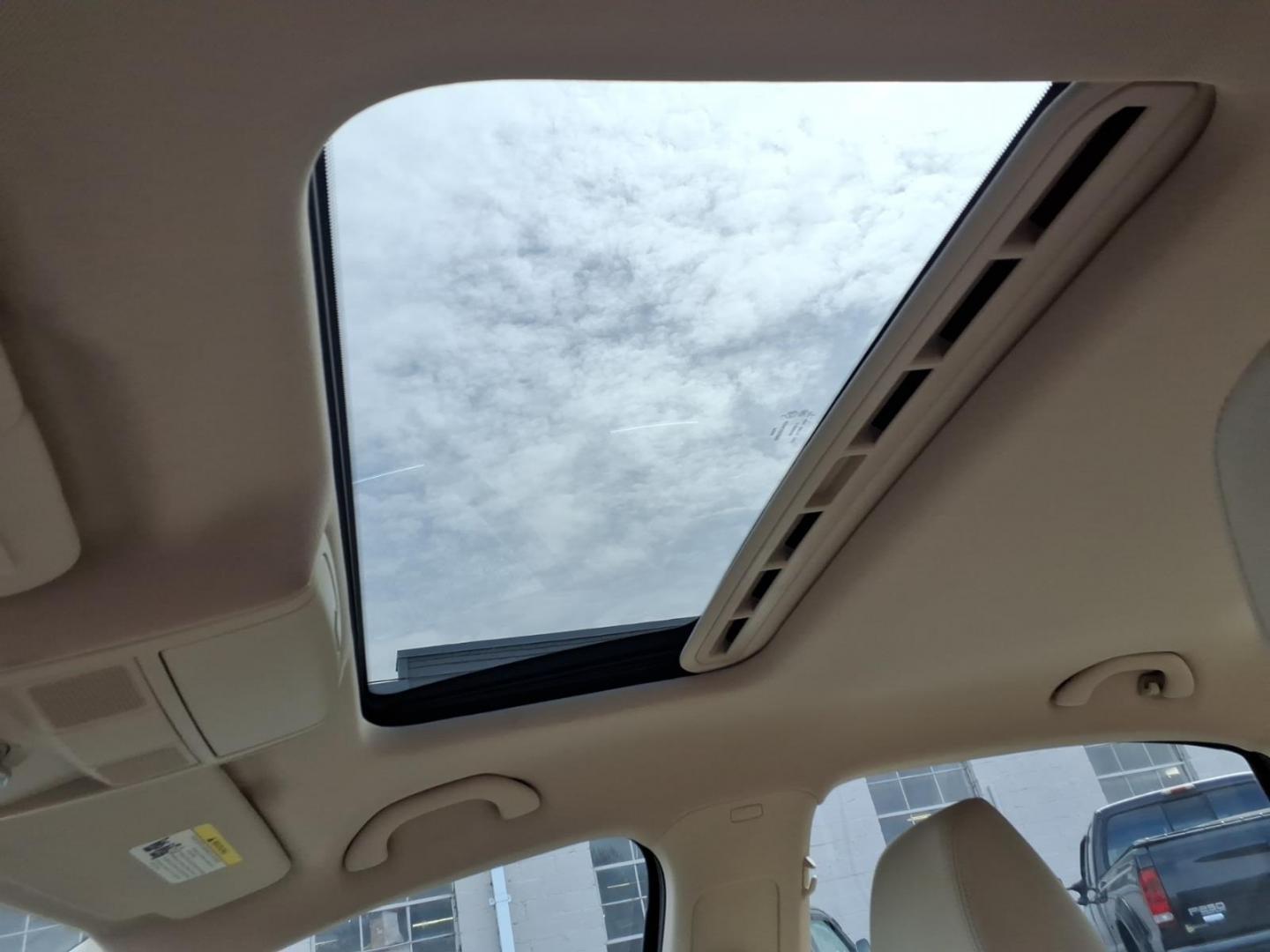 2013 Burgundy Volkswagen Passat TDI SEL Premium (1VWCN7A33DC) with an 2.0L 2.0L Diesel Turbo I4 140hp 236ft. lbs. Turbo Diesel engine, 6-Speed Double Clutch transmission, located at 50 Eastern Blvd., Essex, MD, 21221, (410) 686-3444, 39.304367, -76.484947 - Photo#15