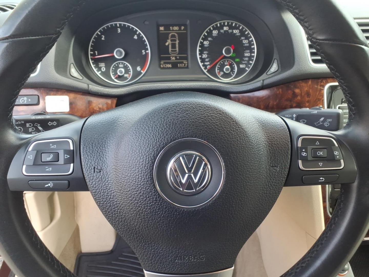 2013 Burgundy Volkswagen Passat TDI SEL Premium (1VWCN7A33DC) with an 2.0L 2.0L Diesel Turbo I4 140hp 236ft. lbs. Turbo Diesel engine, 6-Speed Double Clutch transmission, located at 50 Eastern Blvd., Essex, MD, 21221, (410) 686-3444, 39.304367, -76.484947 - Photo#19