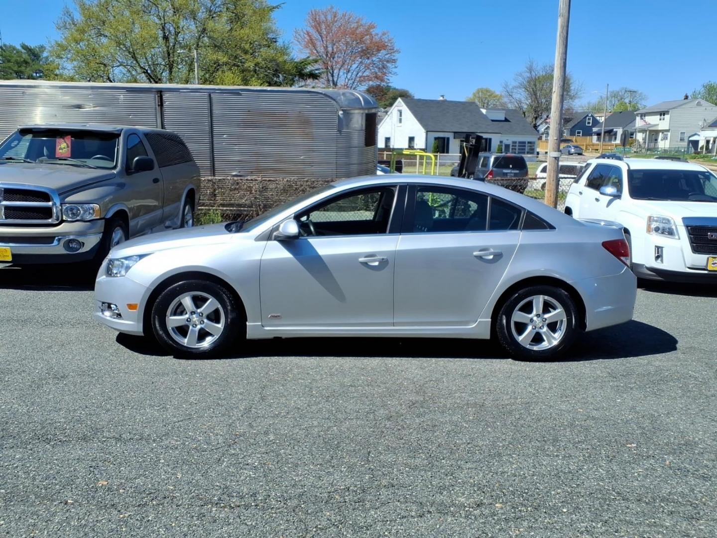 2013 Silver Chevrolet Cruze 1LT Auto (1G1PC5SBXD7) with an 1.4L Ecotec 1.4L Turbo I4 138hp 148ft. lbs. Sequential-Port F.I. engine, 6-Speed Shiftable Automatic transmission, located at 50 Eastern Blvd., Essex, MD, 21221, (410) 686-3444, 39.304367, -76.484947 - Photo#1
