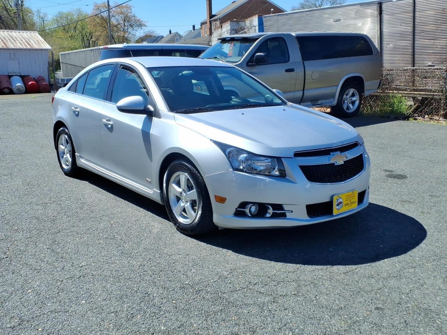 2013 Silver Chevrolet Cruze 1LT Auto (1G1PC5SBXD7) with an 1.4L Ecotec 1.4L Turbo I4 138hp 148ft. lbs. Sequential-Port F.I. engine, 6-Speed Shiftable Automatic transmission, located at 50 Eastern Blvd., Essex, MD, 21221, (410) 686-3444, 39.304367, -76.484947 - Photo#6