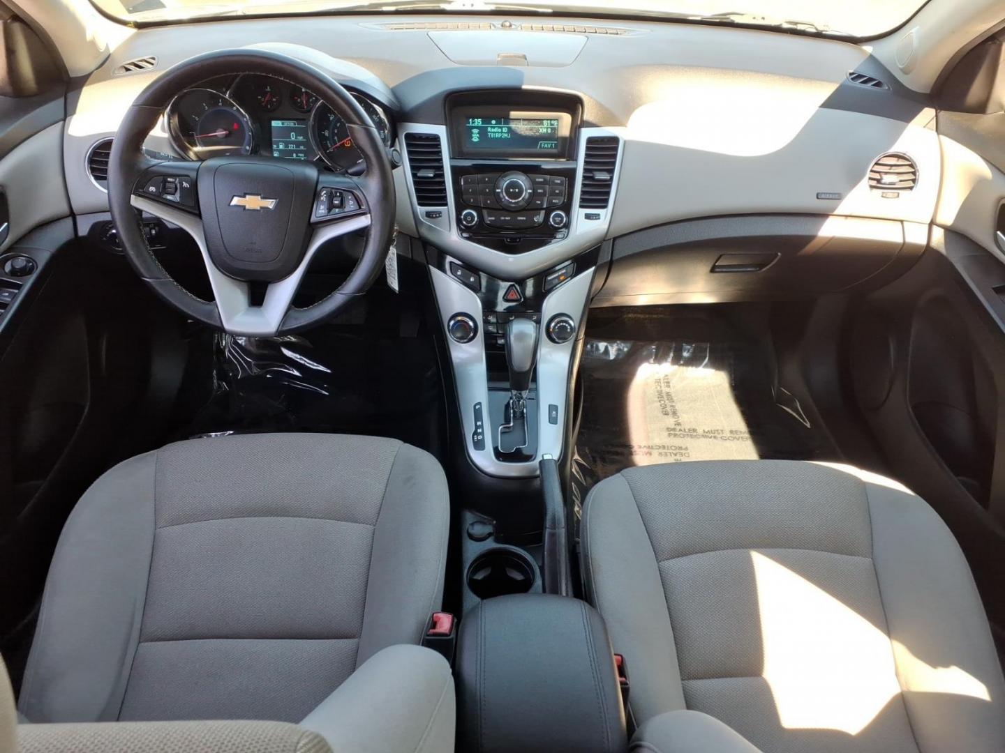 2013 Silver Chevrolet Cruze 1LT Auto (1G1PC5SBXD7) with an 1.4L Ecotec 1.4L Turbo I4 138hp 148ft. lbs. Sequential-Port F.I. engine, 6-Speed Shiftable Automatic transmission, located at 50 Eastern Blvd., Essex, MD, 21221, (410) 686-3444, 39.304367, -76.484947 - Photo#11