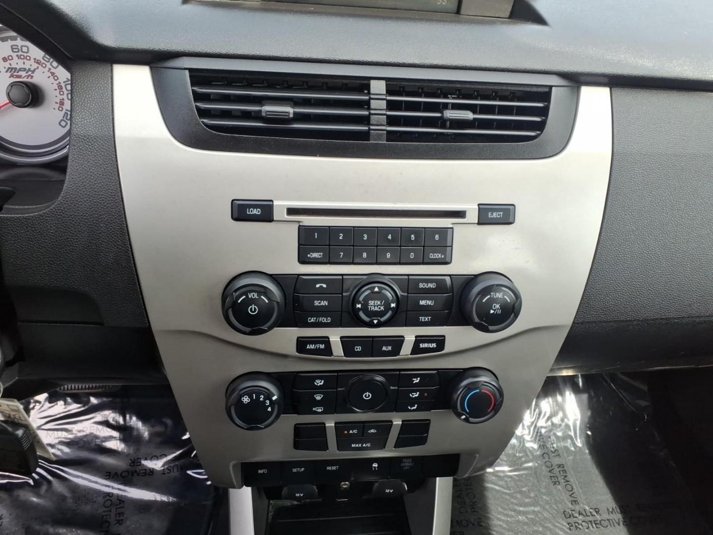 2011 Black Ford Focus SE (1FAHP3FN6BW) with an 2.0L 4 Cylinder Sequential-Port F.I. engine, Automatic transmission, located at 50 Eastern Blvd., Essex, MD, 21221, (410) 686-3444, 39.304367, -76.484947 - Photo#16