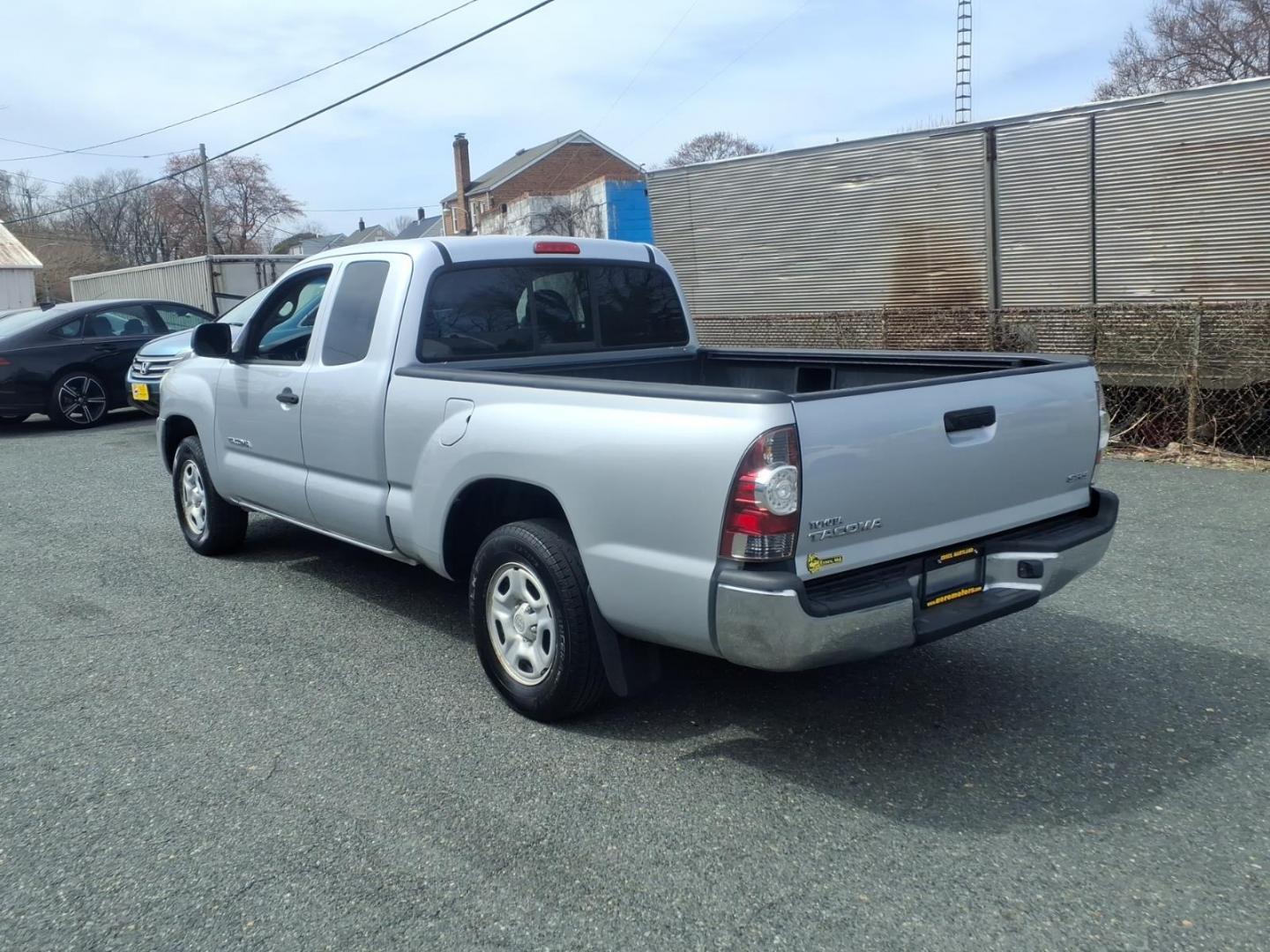2011 Silver Toyota Tacoma Base (5TFTX4CN7BX) with an 2.7L 2.7L I4 159hp 180ft. lbs. Fuel Injected engine, 4-Speed Automatic transmission, located at 50 Eastern Blvd., Essex, MD, 21221, (410) 686-3444, 39.304367, -76.484947 - Photo#2