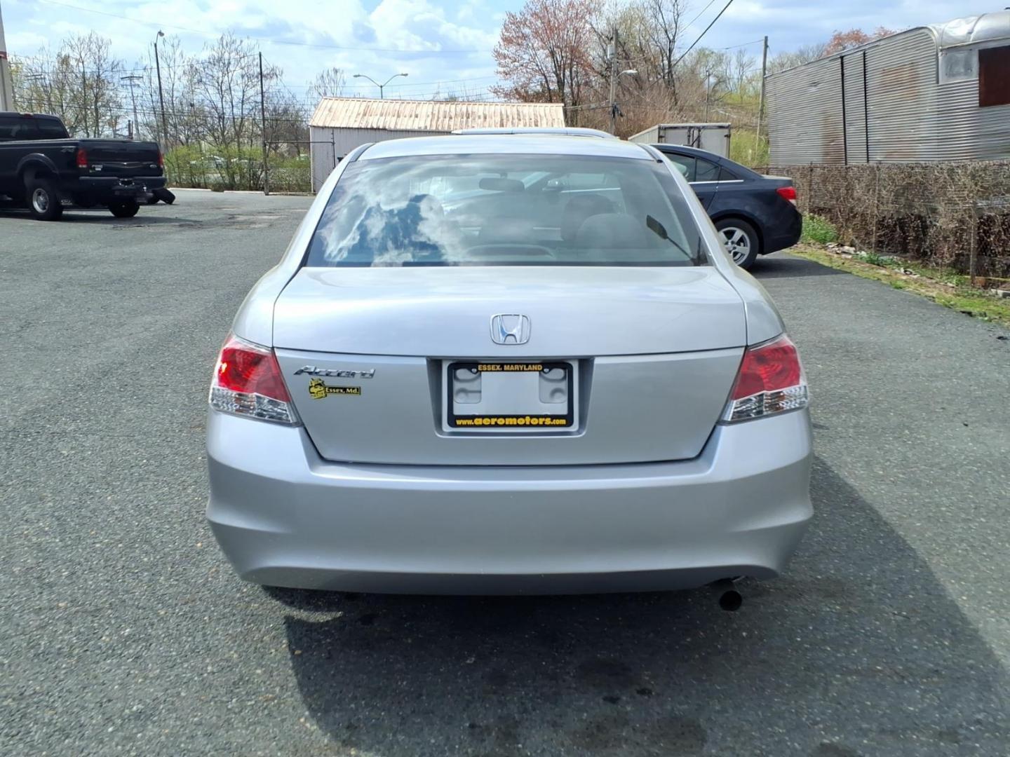 2010 Silver Honda Accord LX (1HGCP2F30AA) with an 2.4L 2.4L I4 177hp 161ft. lbs. Sequential-Port F.I. engine, 5-Speed Automatic transmission, located at 50 Eastern Blvd., Essex, MD, 21221, (410) 686-3444, 39.304367, -76.484947 - Photo#3