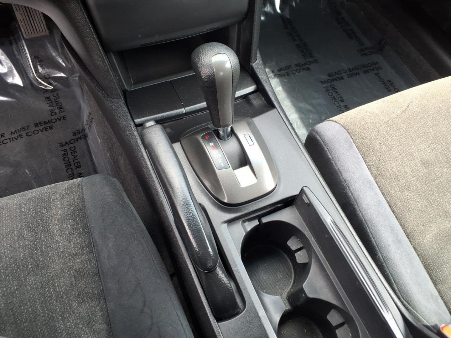 2010 Silver Honda Accord LX (1HGCP2F30AA) with an 2.4L 2.4L I4 177hp 161ft. lbs. Sequential-Port F.I. engine, 5-Speed Automatic transmission, located at 50 Eastern Blvd., Essex, MD, 21221, (410) 686-3444, 39.304367, -76.484947 - Photo#17