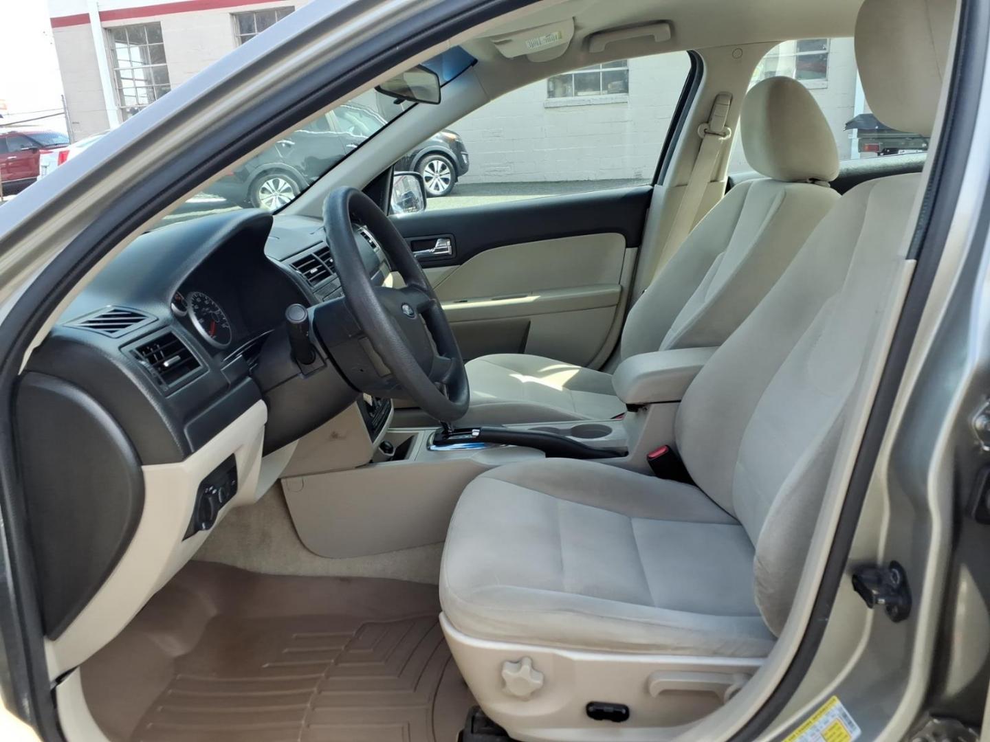 2009 Brown Ford Fusion (3FAHP07Z09R) with an 2.3L 4 Cylinder Sequential-Port F.I. engine, Automatic transmission, located at 50 Eastern Blvd., Essex, MD, 21221, (410) 686-3444, 39.304367, -76.484947 - Photo#5