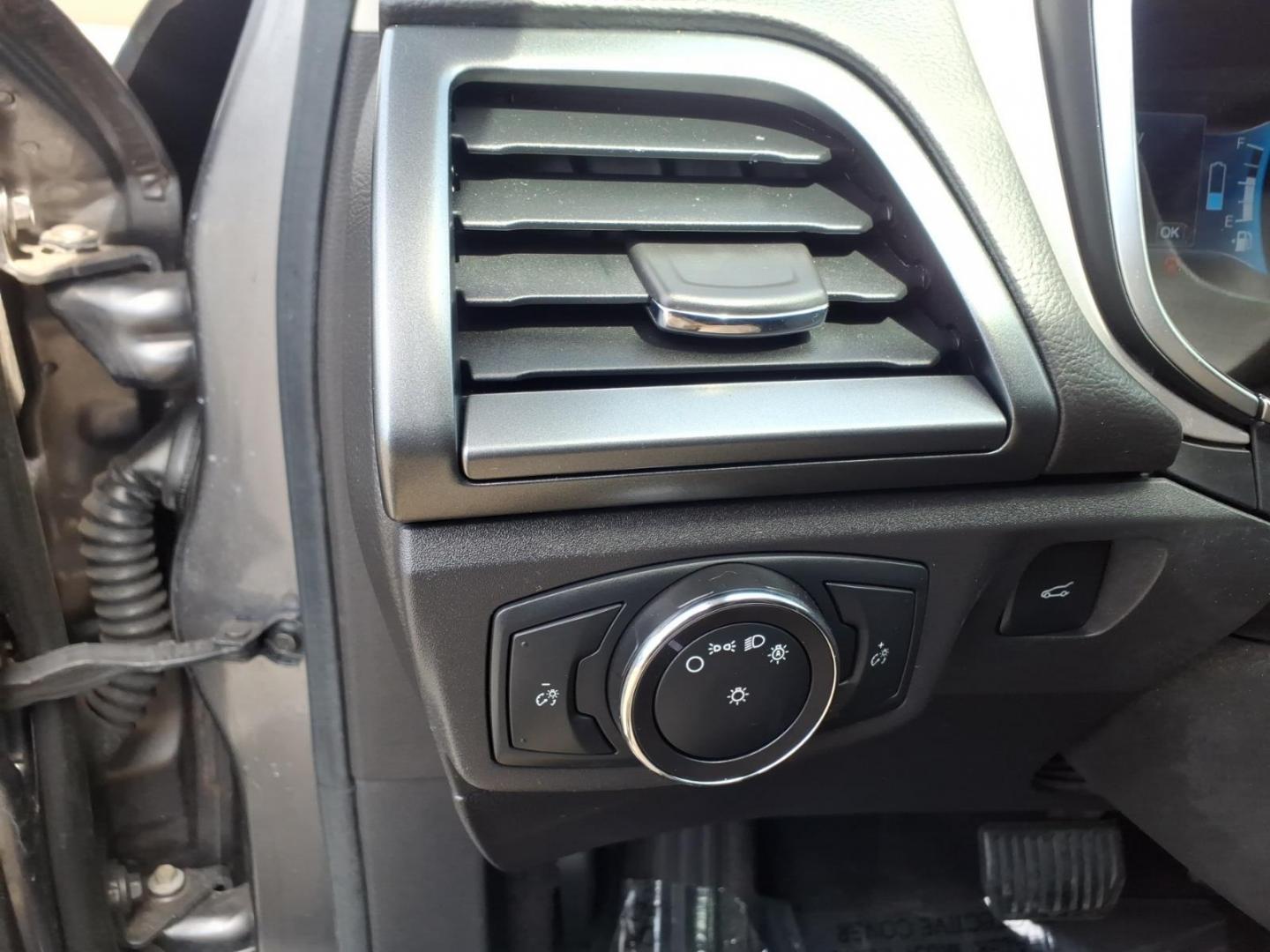 2013 Gray Ford Fusion Hybrid SE (3FA6P0LU0DR) with an 2.0L 4 Cylinder Sequential-Port F.I. engine, 4CYL transmission, located at 50 Eastern Blvd., Essex, MD, 21221, (410) 686-3444, 39.304367, -76.484947 - Photo#18
