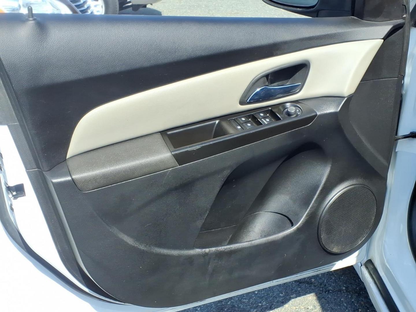 2014 White Chevrolet Cruze LS Auto (1G1PA5SH9E7) with an 1.8L 4 Cylinder Sequential-Port F.I. engine, 4CYL transmission, located at 50 Eastern Blvd., Essex, MD, 21221, (410) 686-3444, 39.304367, -76.484947 - Photo#9