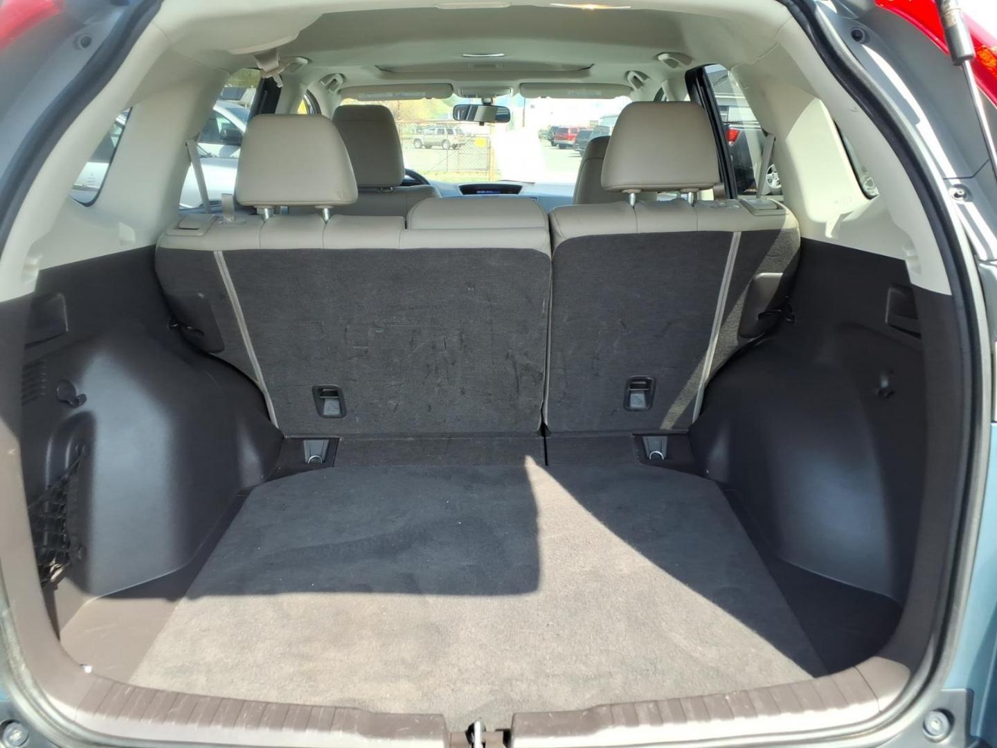2013 Green Honda CR-V EX-L w/DVD (5J6RM4H75DL) with an 2.4L 2.4L I4 185hp 163ft. lbs. Sequential-Port F.I. engine, 5-Speed Automatic transmission, located at 50 Eastern Blvd., Essex, MD, 21221, (410) 686-3444, 39.304367, -76.484947 - Photo#13