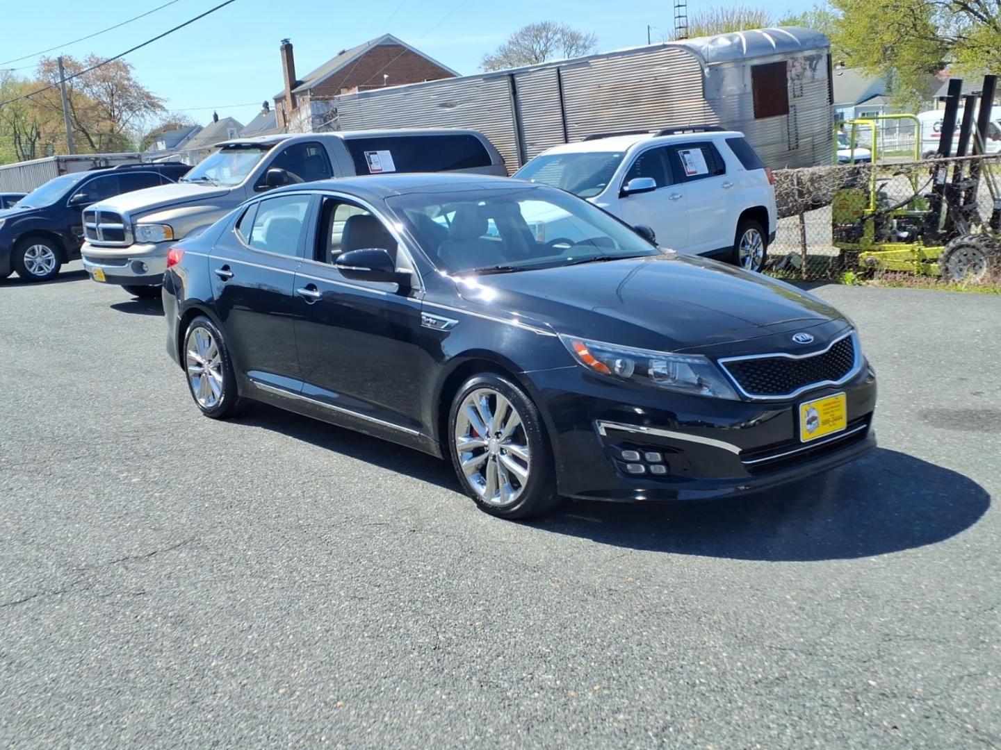 2014 Black Kia Optima SXL Turbo (5XXGR4A66EG) with an 2.0L 2.0L Turbo I4 274hp 269ft. lbs. Turbocharged engine, 6-Speed Automatic Sportmatic transmission, located at 50 Eastern Blvd., Essex, MD, 21221, (410) 686-3444, 39.304367, -76.484947 - Photo#5