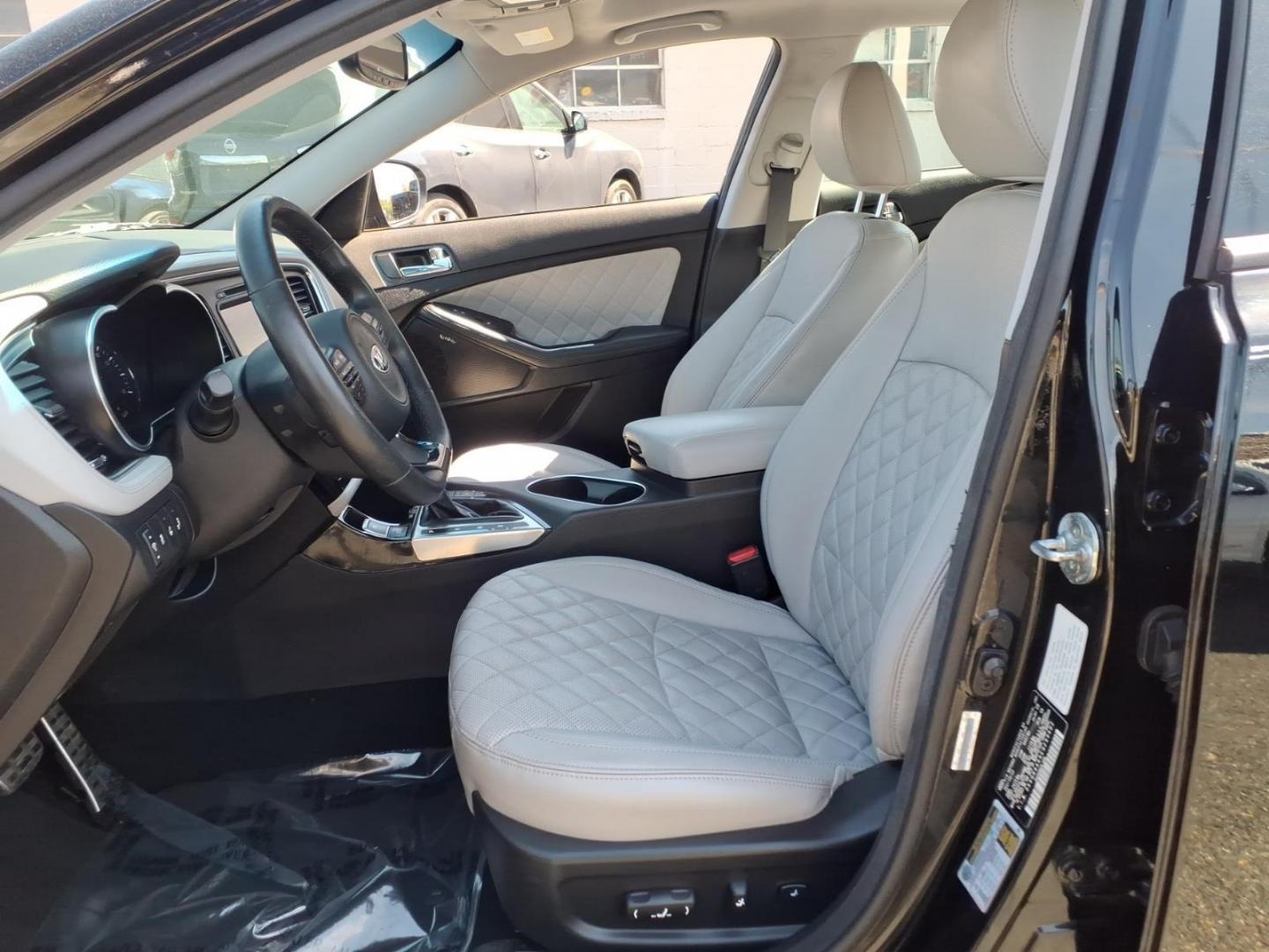 2014 Black Kia Optima SXL Turbo (5XXGR4A66EG) with an 2.0L 2.0L Turbo I4 274hp 269ft. lbs. Turbocharged engine, 6-Speed Automatic Sportmatic transmission, located at 50 Eastern Blvd., Essex, MD, 21221, (410) 686-3444, 39.304367, -76.484947 - Photo#6