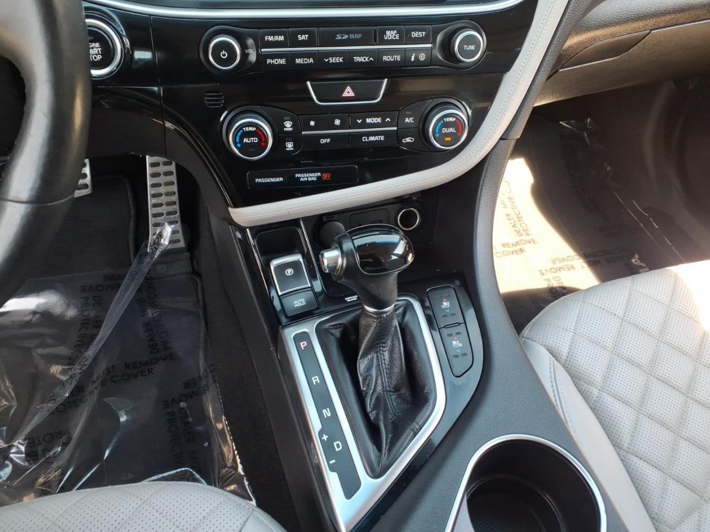 2014 Black Kia Optima SXL Turbo (5XXGR4A66EG) with an 2.0L 2.0L Turbo I4 274hp 269ft. lbs. Turbocharged engine, 6-Speed Automatic Sportmatic transmission, located at 50 Eastern Blvd., Essex, MD, 21221, (410) 686-3444, 39.304367, -76.484947 - Photo#18