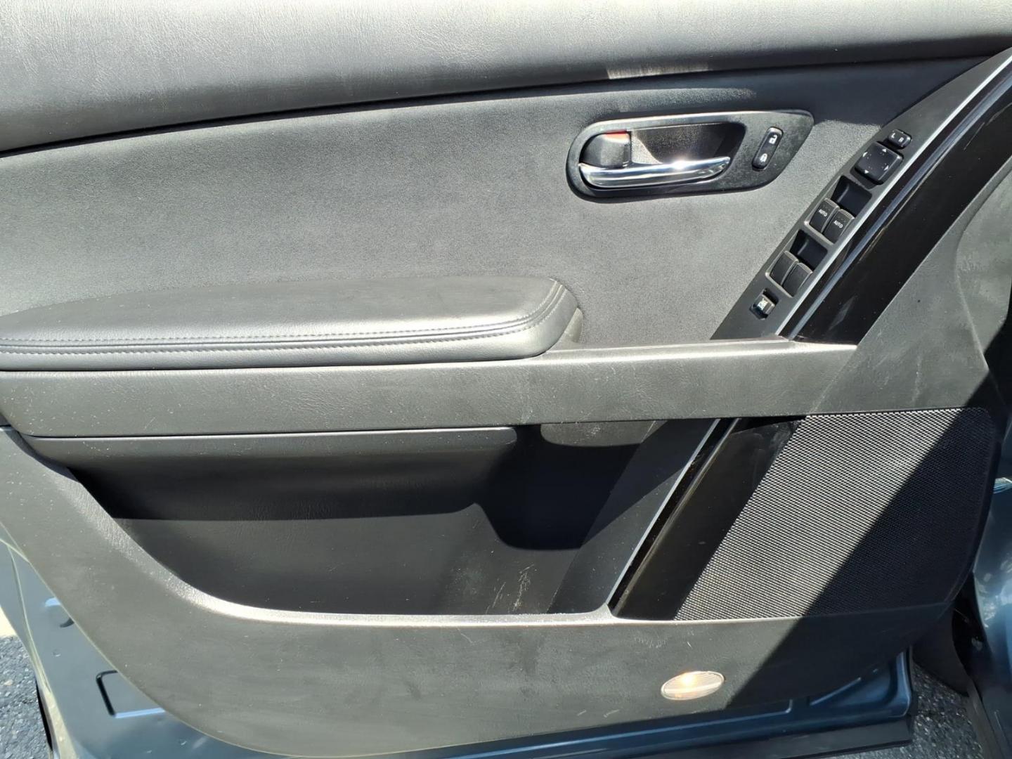 2015 Blue Mazda CX-9 Touring (JM3TB3CV1F0) with an 3.7L 6 Cylinder Fuel Injected engine, V6AT transmission, located at 50 Eastern Blvd., Essex, MD, 21221, (410) 686-3444, 39.304367, -76.484947 - Photo#9
