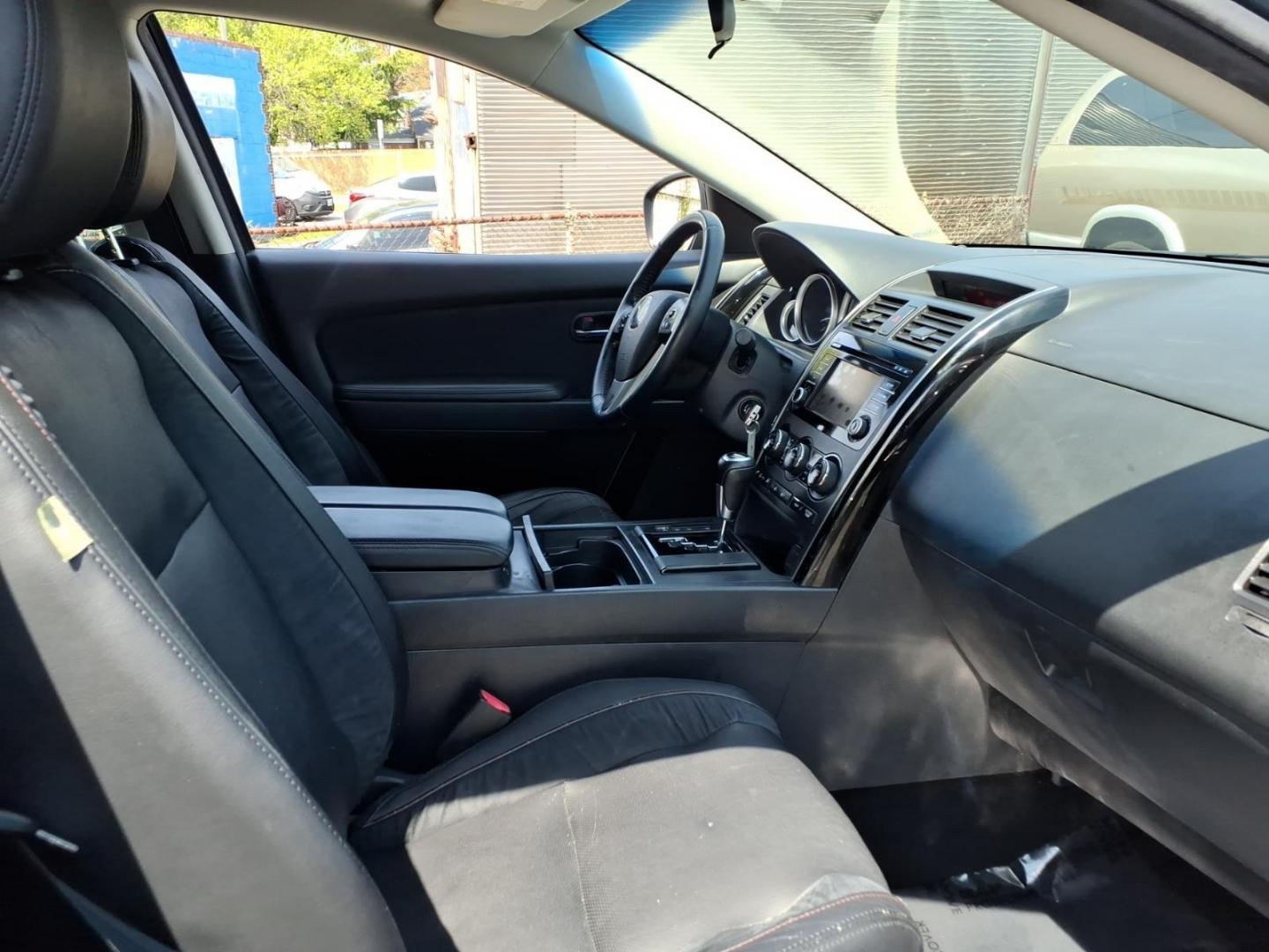 2015 Blue Mazda CX-9 Touring (JM3TB3CV1F0) with an 3.7L 6 Cylinder Fuel Injected engine, V6AT transmission, located at 50 Eastern Blvd., Essex, MD, 21221, (410) 686-3444, 39.304367, -76.484947 - Photo#14