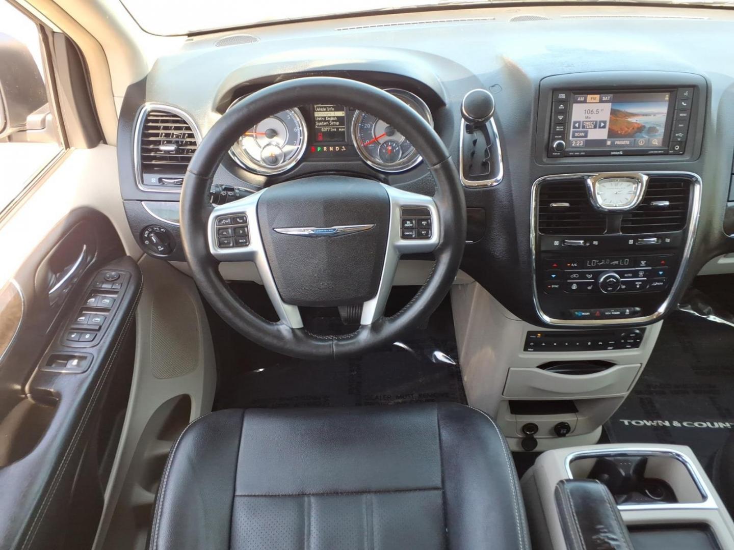 2013 White Chrysler Town and Country Touring-L (2C4RC1CG3DR) with an 3.6L 6 Cylinder Sequential-Port F.I. engine, AT V6 transmission, located at 50 Eastern Blvd., Essex, MD, 21221, (410) 686-3444, 39.304367, -76.484947 - Photo#17