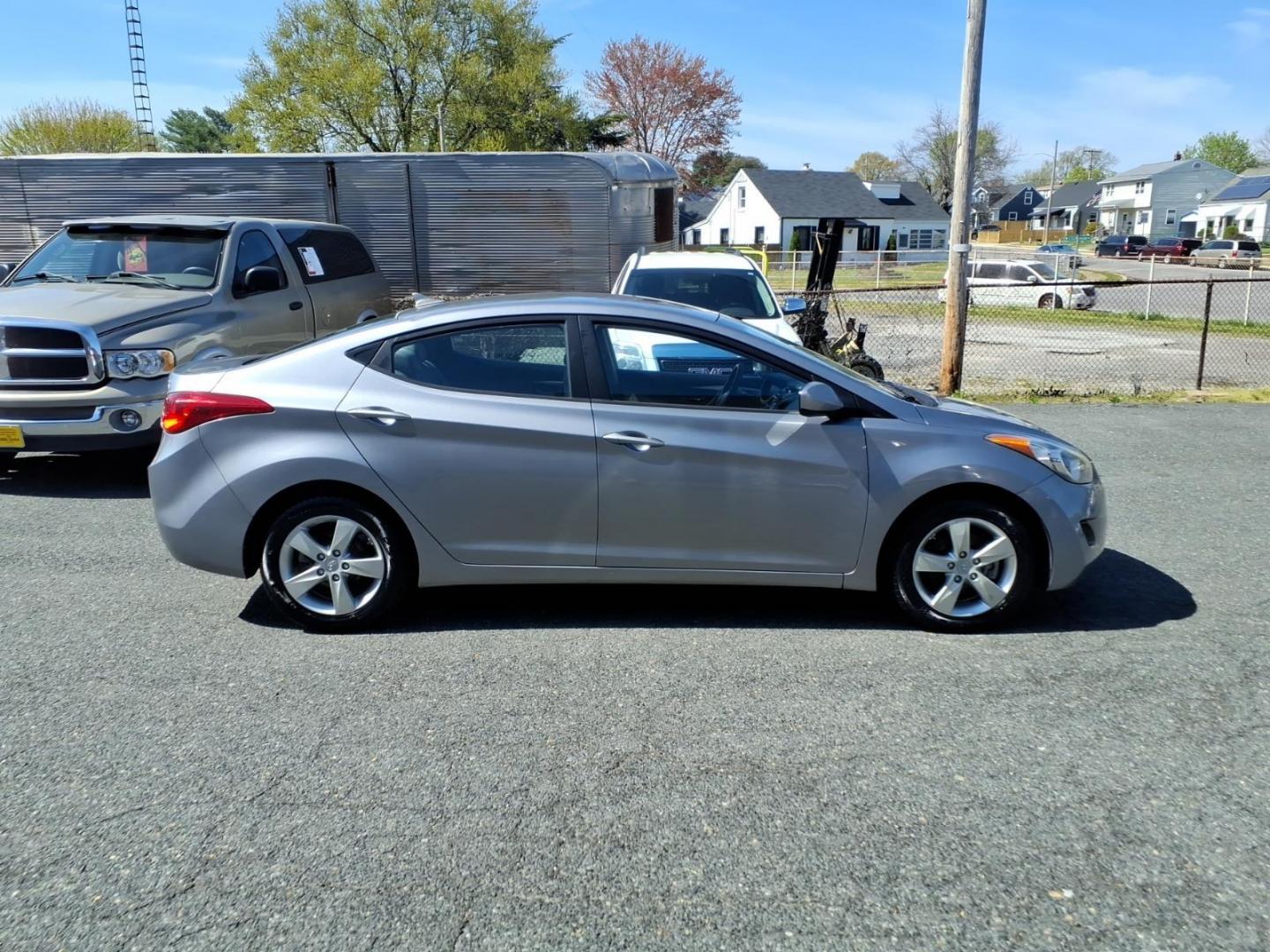 2013 Silver Hyundai ELANTRA GLS (KMHDH4AE5DU) with an 1.8L 4 Cylinder Sequential Fuel Injection engine, Automatic transmission, located at 50 Eastern Blvd., Essex, MD, 21221, (410) 686-3444, 39.304367, -76.484947 - Photo#4