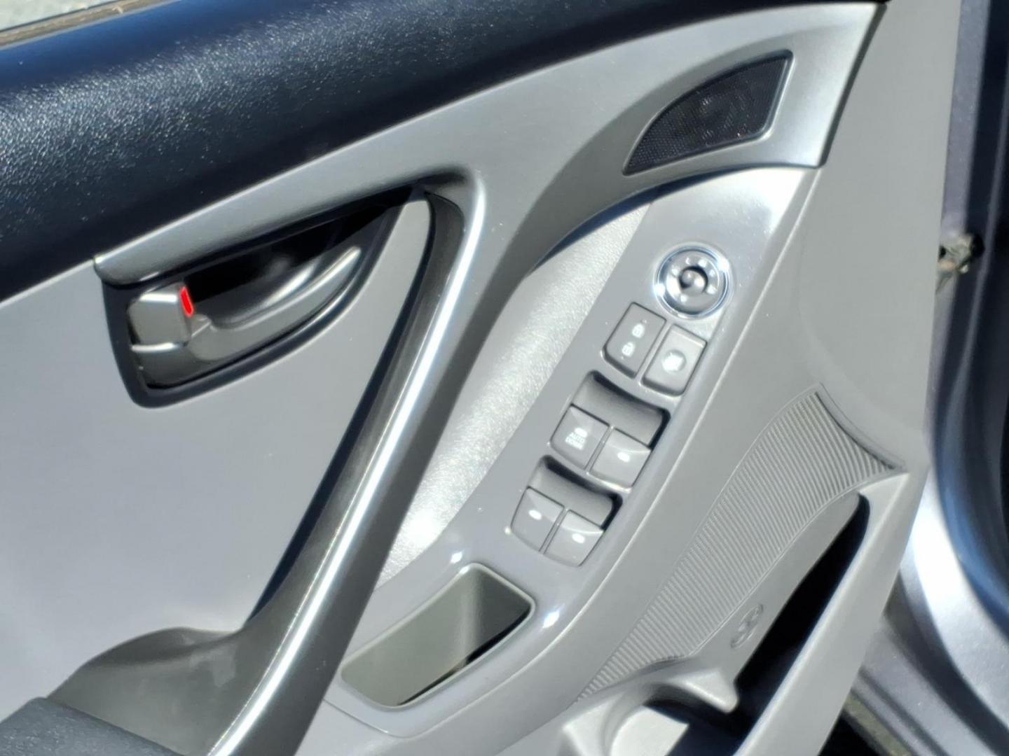 2013 Silver Hyundai ELANTRA GLS (KMHDH4AE5DU) with an 1.8L 4 Cylinder Sequential Fuel Injection engine, Automatic transmission, located at 50 Eastern Blvd., Essex, MD, 21221, (410) 686-3444, 39.304367, -76.484947 - Photo#9