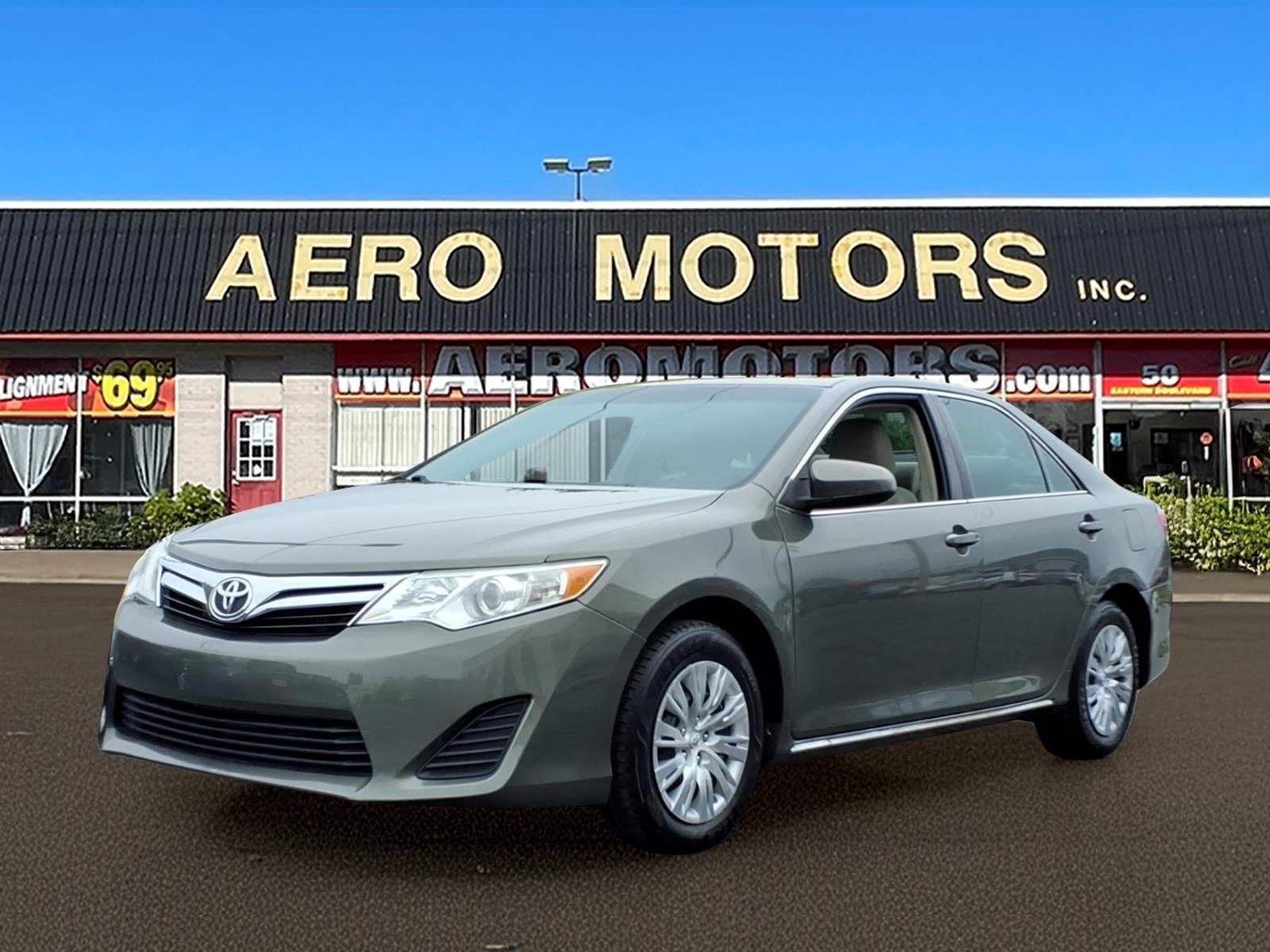 photo of 2014 Toyota Camry 