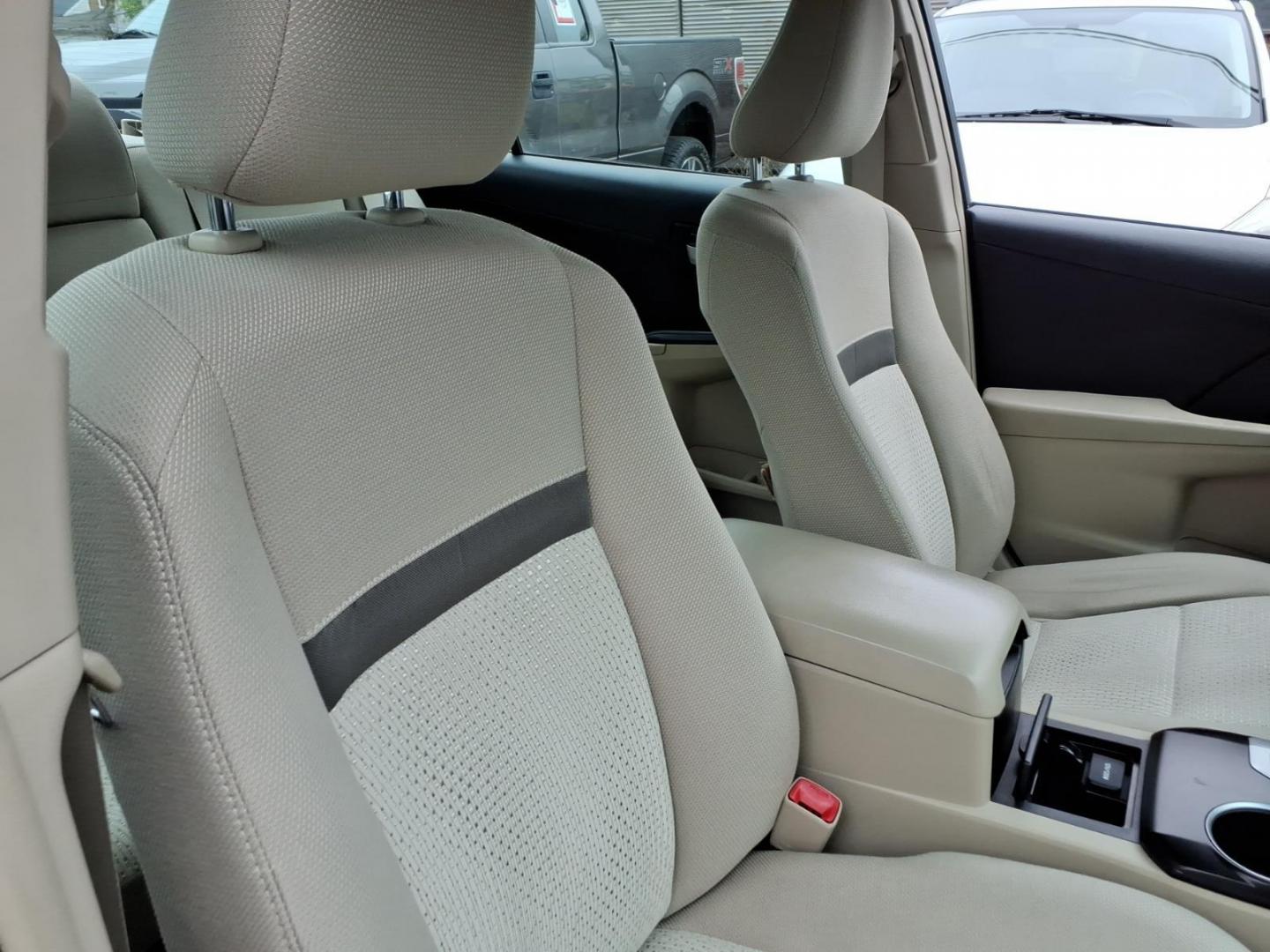 2014 Green Toyota Camry (4T4BF1FK3ER) with an 2.5L 4 Cylinder Sequential-Port F.I. engine, Automatic transmission, located at 50 Eastern Blvd., Essex, MD, 21221, (410) 686-3444, 39.304367, -76.484947 - Photo#14
