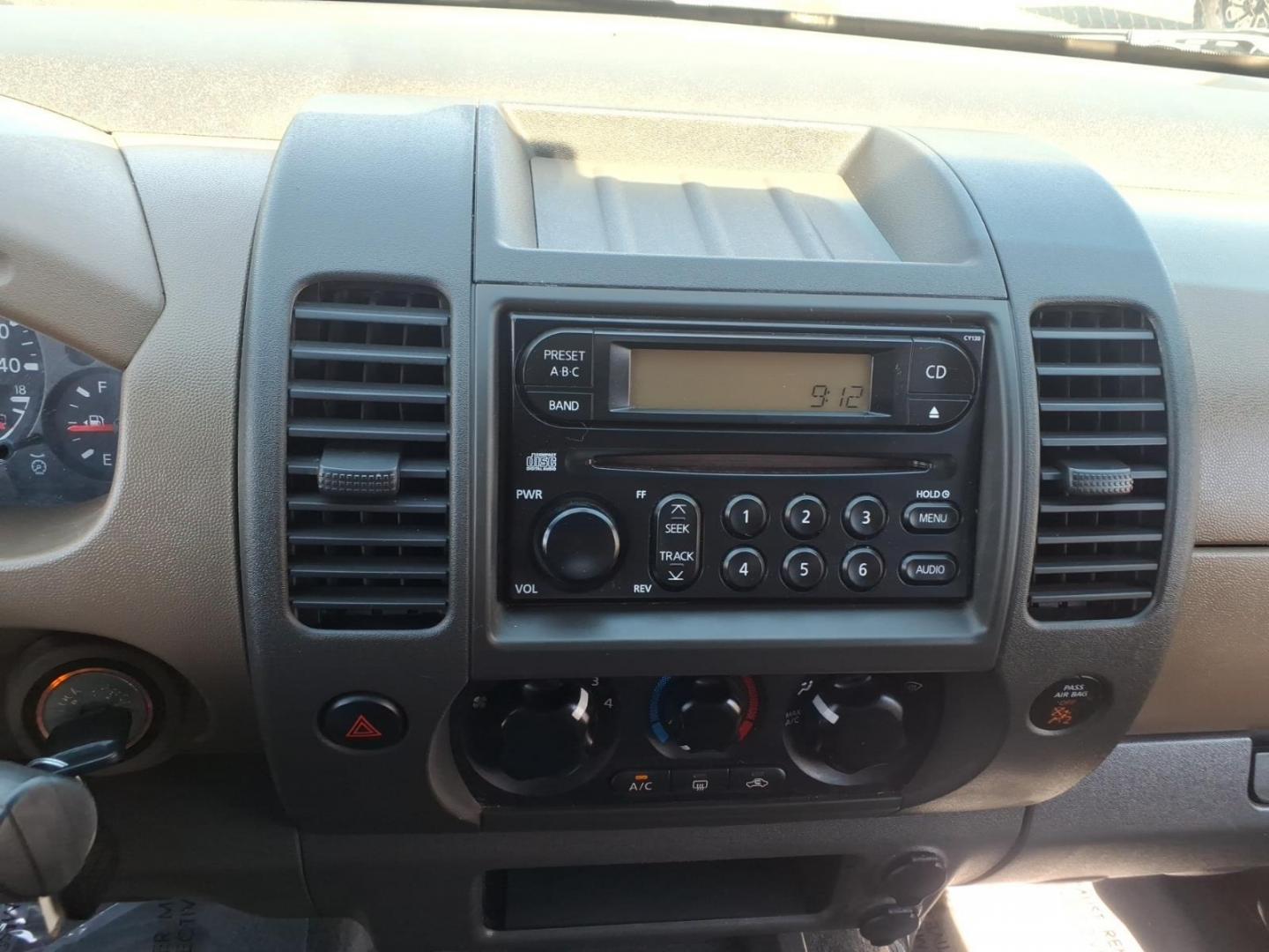 2005 Brown Nissan Xterra SE (5N1AN08U55C) with an 4.0L 4.0L NA V6 double overhead cam (DOHC) 24V Fuel Injected engine, 5-Speed Automatic transmission, located at 50 Eastern Blvd., Essex, MD, 21221, (410) 686-3444, 39.304367, -76.484947 - Photo#15