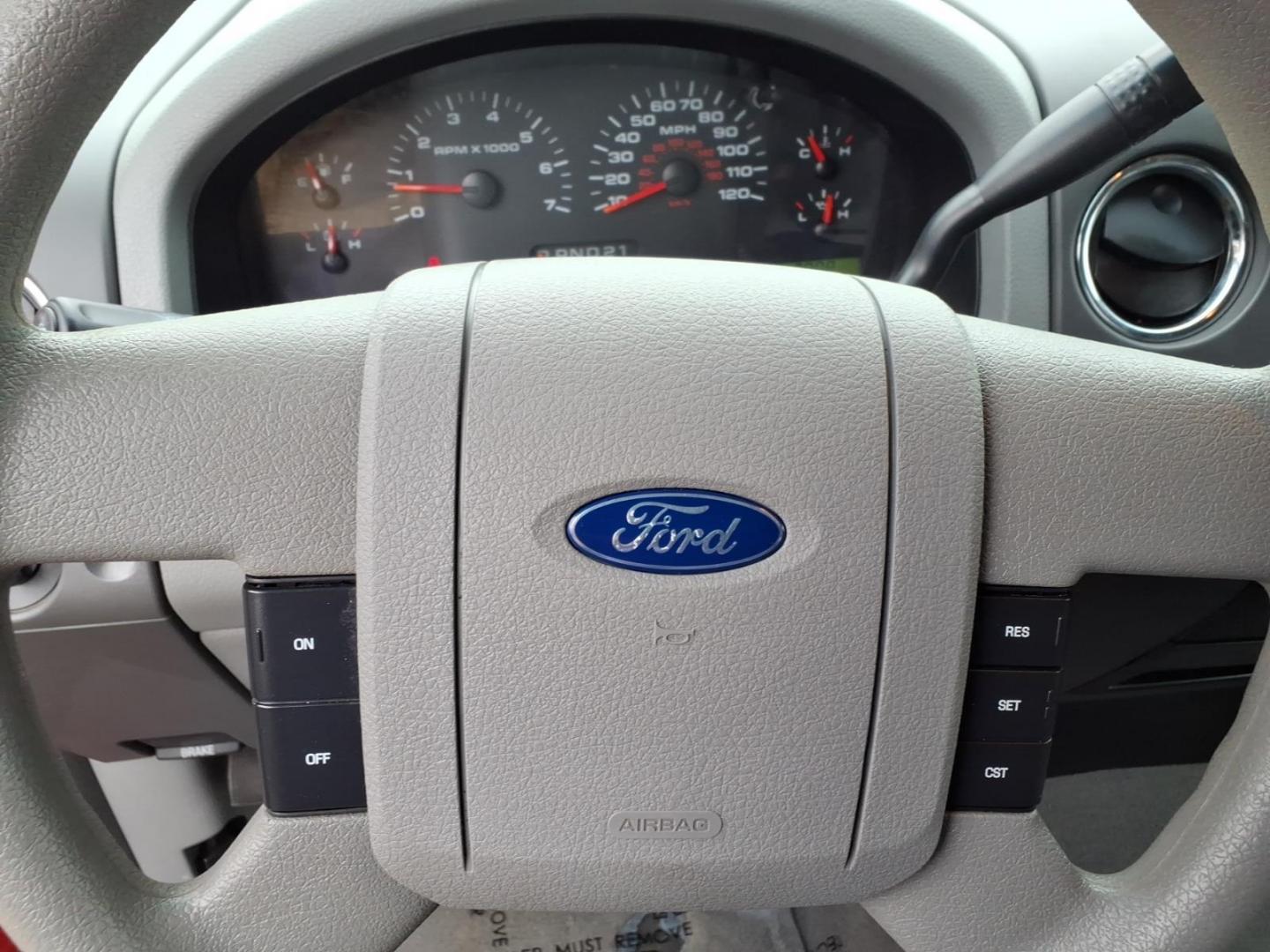 2005 Red Ford F-150 XLT (1FTPX12525N) with an 5.4L Triton 5.4L V8 300hp 365ft. lbs. Sequential-Port F.I. engine, 4-Speed Automatic transmission, located at 50 Eastern Blvd., Essex, MD, 21221, (410) 686-3444, 39.304367, -76.484947 - Photo#19