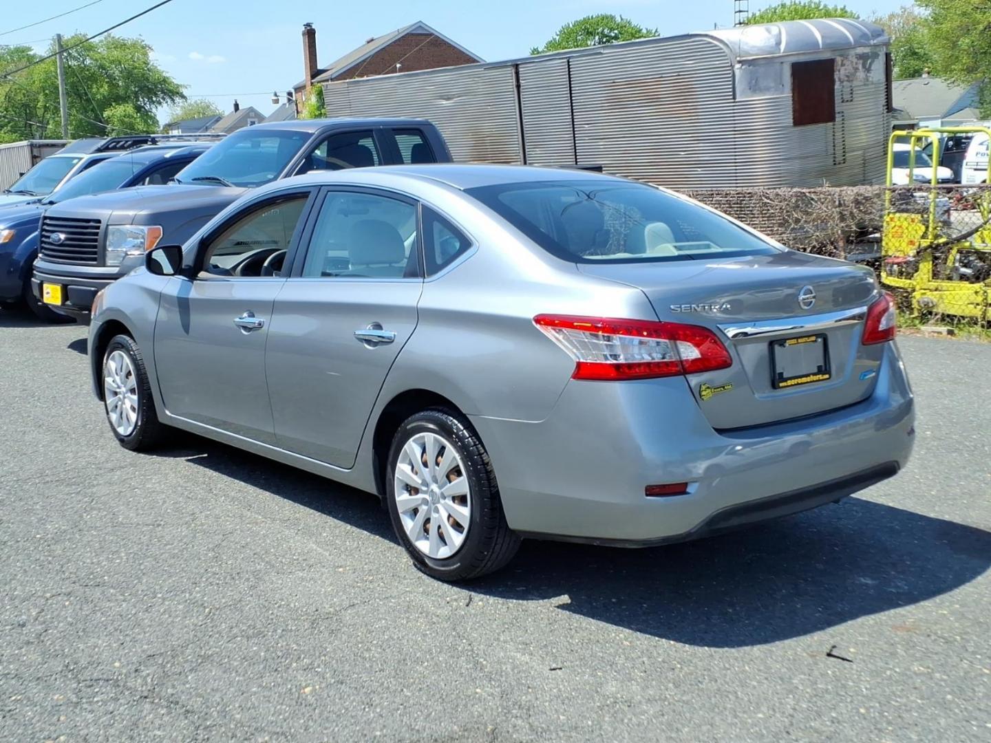 2013 Gray Nissan Sentra (3N1AB7AP1DL) with an 1.8L 4 Cylinder Sequential-Port F.I. engine, Automatic transmission, located at 50 Eastern Blvd., Essex, MD, 21221, (410) 686-3444, 39.304367, -76.484947 - Photo#2