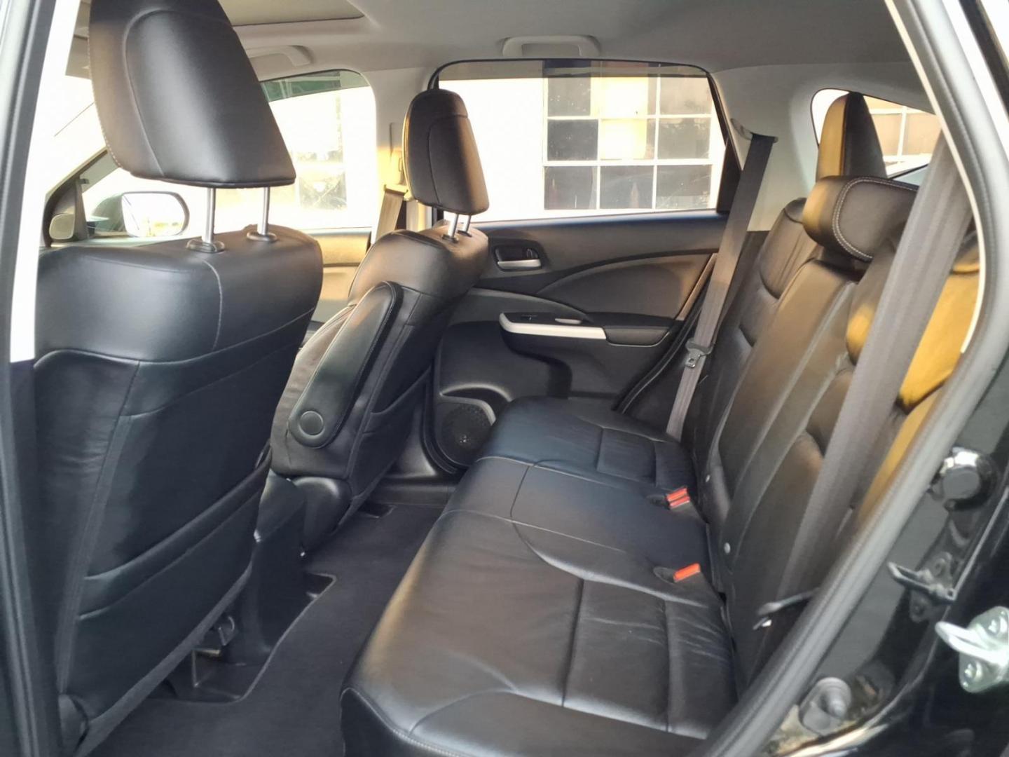 2012 Black Honda CR-V EX-L w/DVD (JHLRM3H79CC) with an 2.4L 2.4L I4 185hp 163ft. lbs. Sequential-Port F.I. engine, 5-Speed Automatic transmission, located at 50 Eastern Blvd., Essex, MD, 21221, (410) 686-3444, 39.304367, -76.484947 - Photo#10