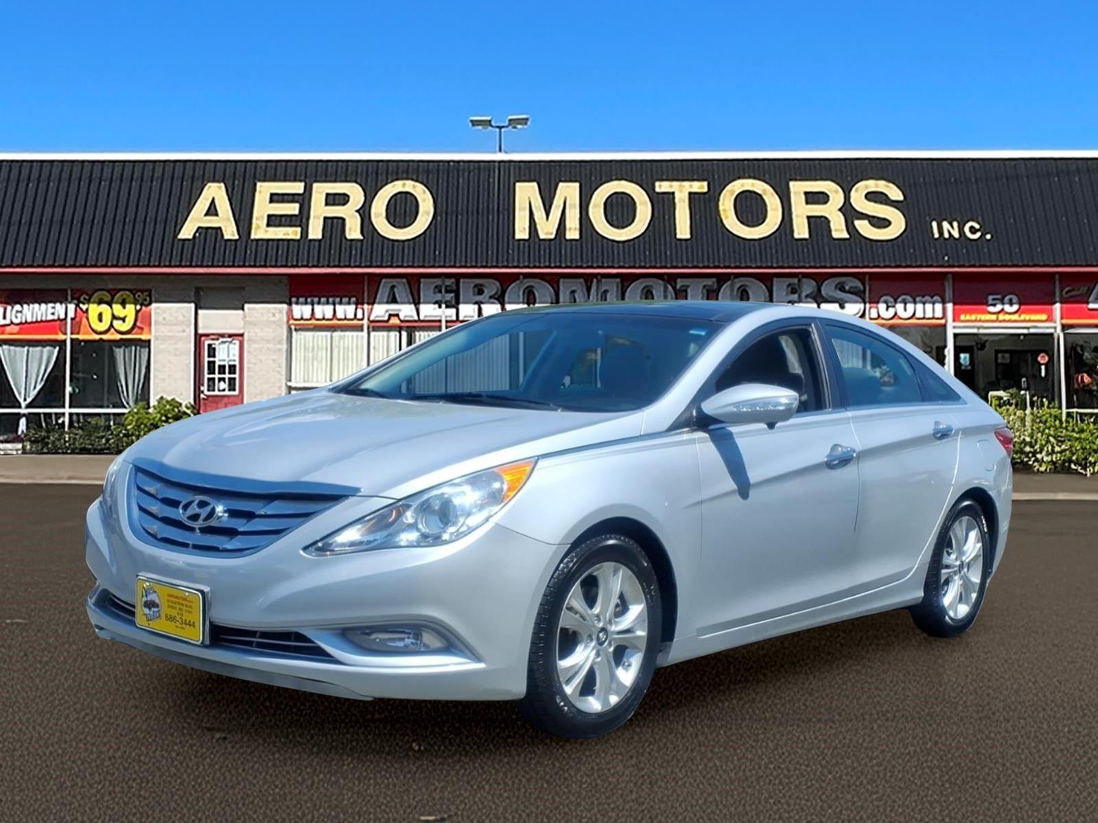 photo of 2012 Hyundai SONATA Limited