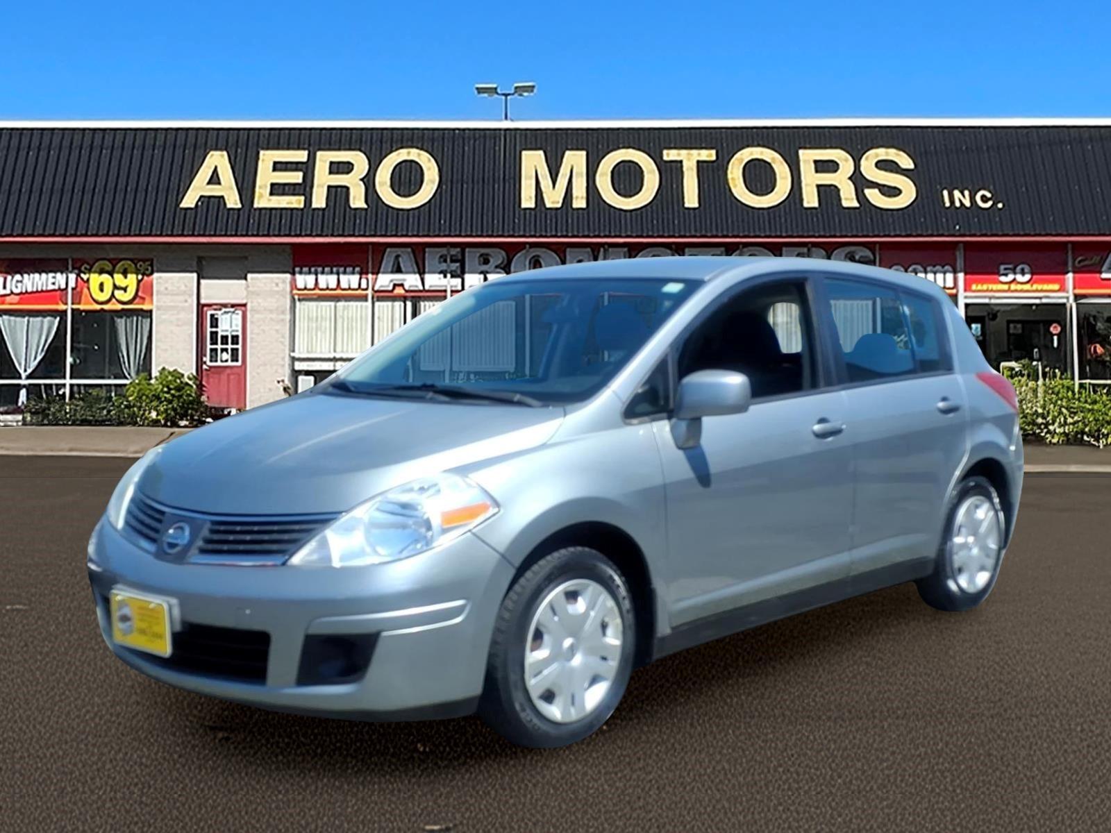 photo of 2010 Nissan Versa 