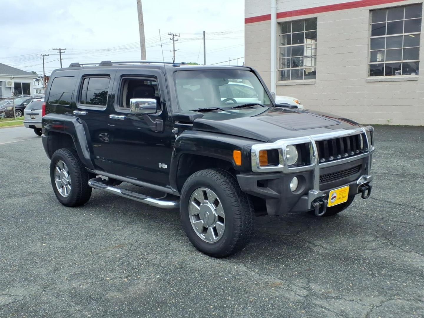2007 Black HUMMER H3 Base (5GTDN13E378) with an 3.7L 3.7L I5 242hp 242ft. lbs. Sequential-Port F.I. engine, 4-Speed Automatic transmission, located at 50 Eastern Blvd., Essex, MD, 21221, (410) 686-3444, 39.304367, -76.484947 - Photo#5