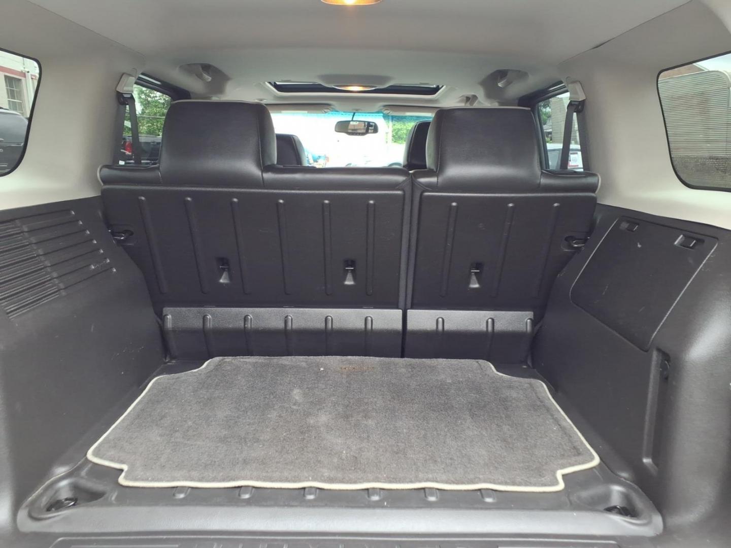 2007 Black HUMMER H3 Base (5GTDN13E378) with an 3.7L 3.7L I5 242hp 242ft. lbs. Sequential-Port F.I. engine, 4-Speed Automatic transmission, located at 50 Eastern Blvd., Essex, MD, 21221, (410) 686-3444, 39.304367, -76.484947 - Photo#10