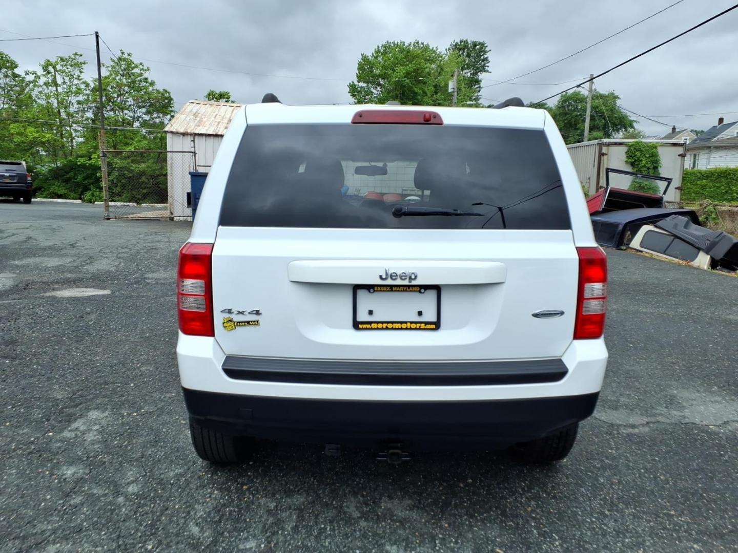 2016 White Jeep Patriot Latitude (1C4NJRFB0GD) with an 2.4L 4 Cylinder Sequential-Port F.I. engine, Automatic transmission, located at 50 Eastern Blvd., Essex, MD, 21221, (410) 686-3444, 39.304367, -76.484947 - Photo#3