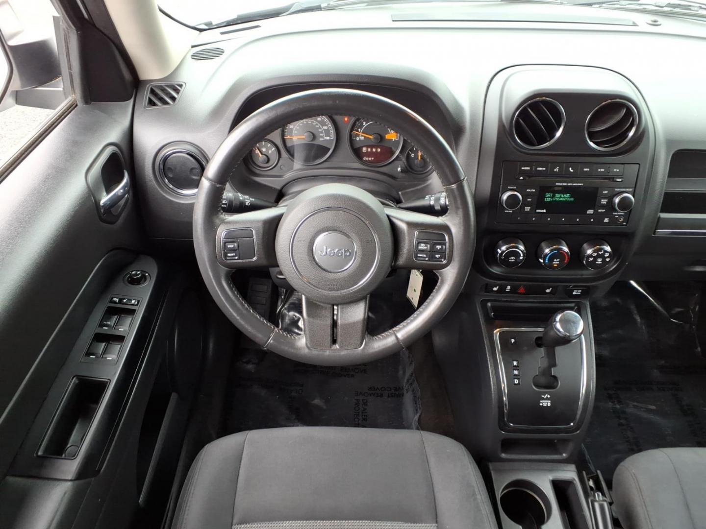 2016 White Jeep Patriot Latitude (1C4NJRFB0GD) with an 2.4L 4 Cylinder Sequential-Port F.I. engine, Automatic transmission, located at 50 Eastern Blvd., Essex, MD, 21221, (410) 686-3444, 39.304367, -76.484947 - Photo#16
