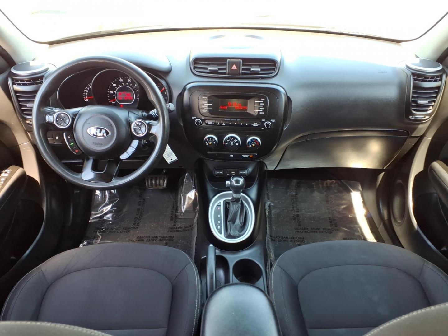 2015 Black Kia Soul Base (KNDJN2A29F7) with an 1.6L 1.6L I4 130hp 118ft. lbs. Fuel Injected engine, 6-Speed Shiftable Automatic transmission, located at 50 Eastern Blvd., Essex, MD, 21221, (410) 686-3444, 39.304367, -76.484947 - Photo#15