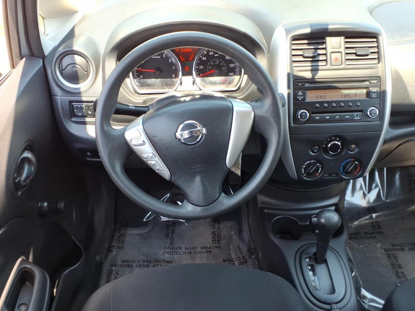 2015 Brilliant Silver Nissan Versa Note S Plus (3N1CE2CP5FL) with an 1.6L 4 Cylinder Sequential-Port F.I. engine, Automatic transmission, located at 50 Eastern Blvd., Essex, MD, 21221, (410) 686-3444, 39.304367, -76.484947 - Photo#10