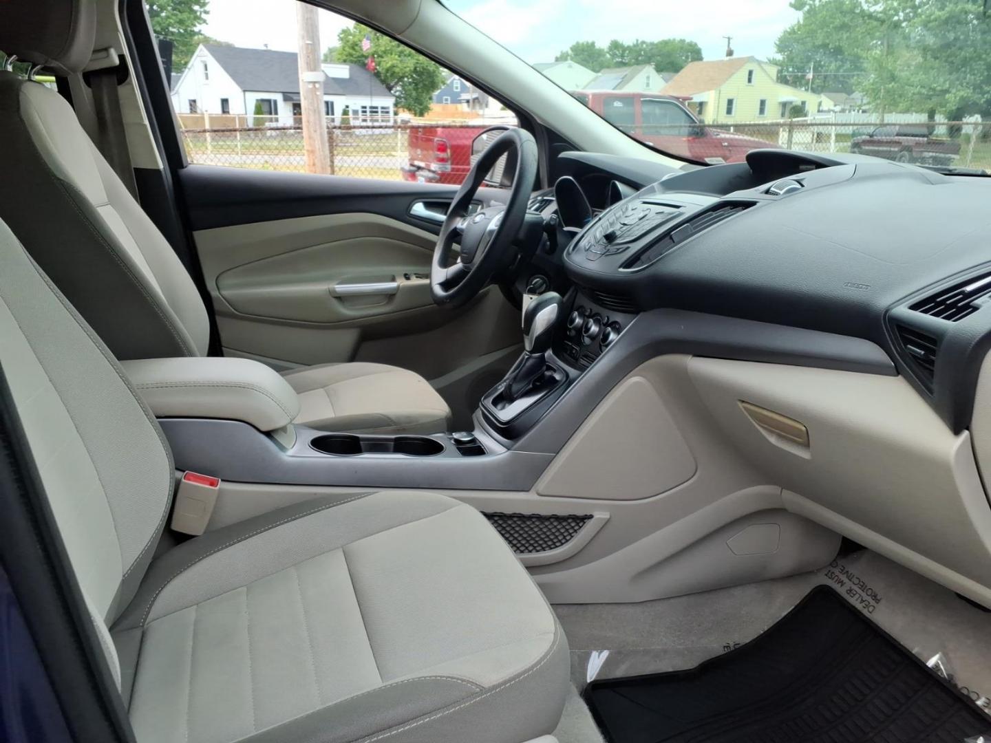 2014 Deep Impact Blue Metallic Ford Escape SE (1FMCU9G9XEU) with an 2.0L EcoBoost 2.0L Turbo I4 240hp 270ft. lbs. Turbocharged engine, 6-Speed Shiftable Automatic transmission, located at 50 Eastern Blvd., Essex, MD, 21221, (410) 686-3444, 39.304367, -76.484947 - Photo#13
