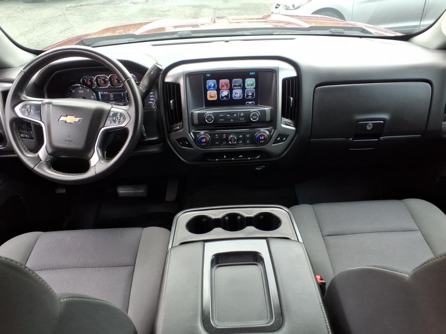 2017 Dark Toreador Red Chevrolet Silverado 1500 LT (1GCVKREC4HZ) with an 5.3L EcoTec3 5.3L V8 355hp 383ft. lbs. Fuel Injected engine, 6-Speed Shiftable Automatic w/Overdrive transmission, located at 50 Eastern Blvd., Essex, MD, 21221, (410) 686-3444, 39.304367, -76.484947 - Photo#13