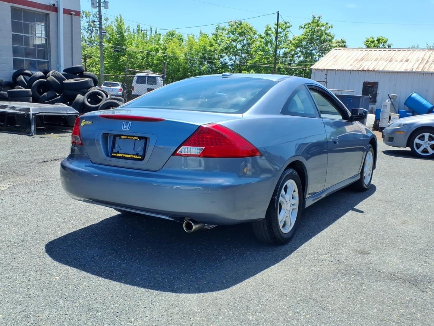 2007 Sapphire Blue Pearl Honda Accord EX-L (1HGCM72657A) with an 2.4L 4 Cylinder Sequential-Port F.I. engine, Automatic transmission, located at 50 Eastern Blvd., Essex, MD, 21221, (410) 686-3444, 39.304367, -76.484947 - Photo#3