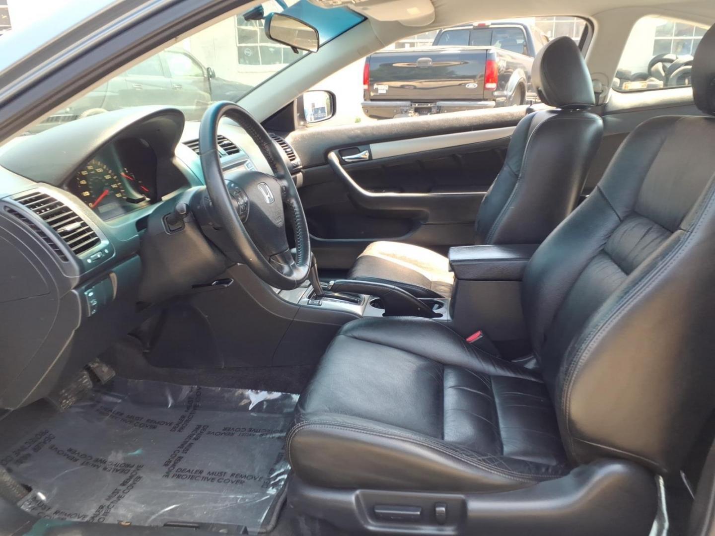 2007 Sapphire Blue Pearl Honda Accord EX-L (1HGCM72657A) with an 2.4L 4 Cylinder Sequential-Port F.I. engine, Automatic transmission, located at 50 Eastern Blvd., Essex, MD, 21221, (410) 686-3444, 39.304367, -76.484947 - Photo#6