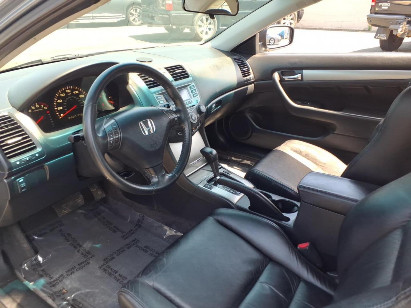 2007 Sapphire Blue Pearl Honda Accord EX-L (1HGCM72657A) with an 2.4L 4 Cylinder Sequential-Port F.I. engine, Automatic transmission, located at 50 Eastern Blvd., Essex, MD, 21221, (410) 686-3444, 39.304367, -76.484947 - Photo#7