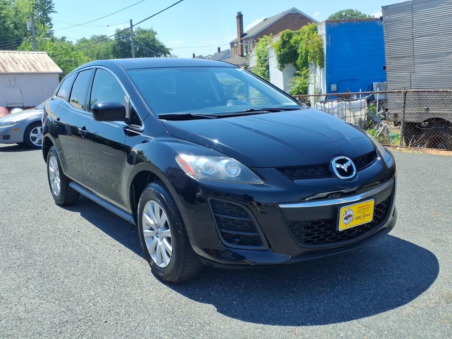 2011 Black Mazda CX-7 i Sport (JM3ER2BMXB0) with an 2.5L 4 Cylinder Fuel Injected engine, Automatic transmission, located at 50 Eastern Blvd., Essex, MD, 21221, (410) 686-3444, 39.304367, -76.484947 - Photo#6