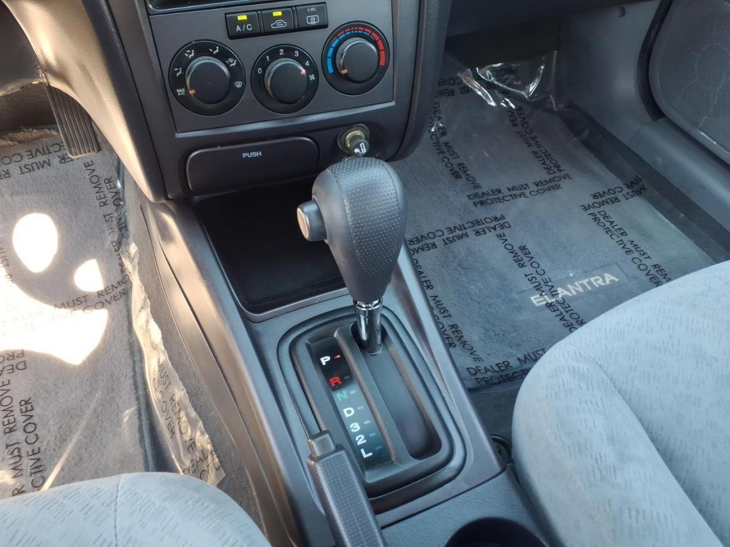 2004 Gray Hyundai ELANTRA (KMHDN46D34U) with an 2.0L 4 Cylinder Fuel Injected engine, Automatic transmission, located at 50 Eastern Blvd., Essex, MD, 21221, (410) 686-3444, 39.304367, -76.484947 - Photo#19