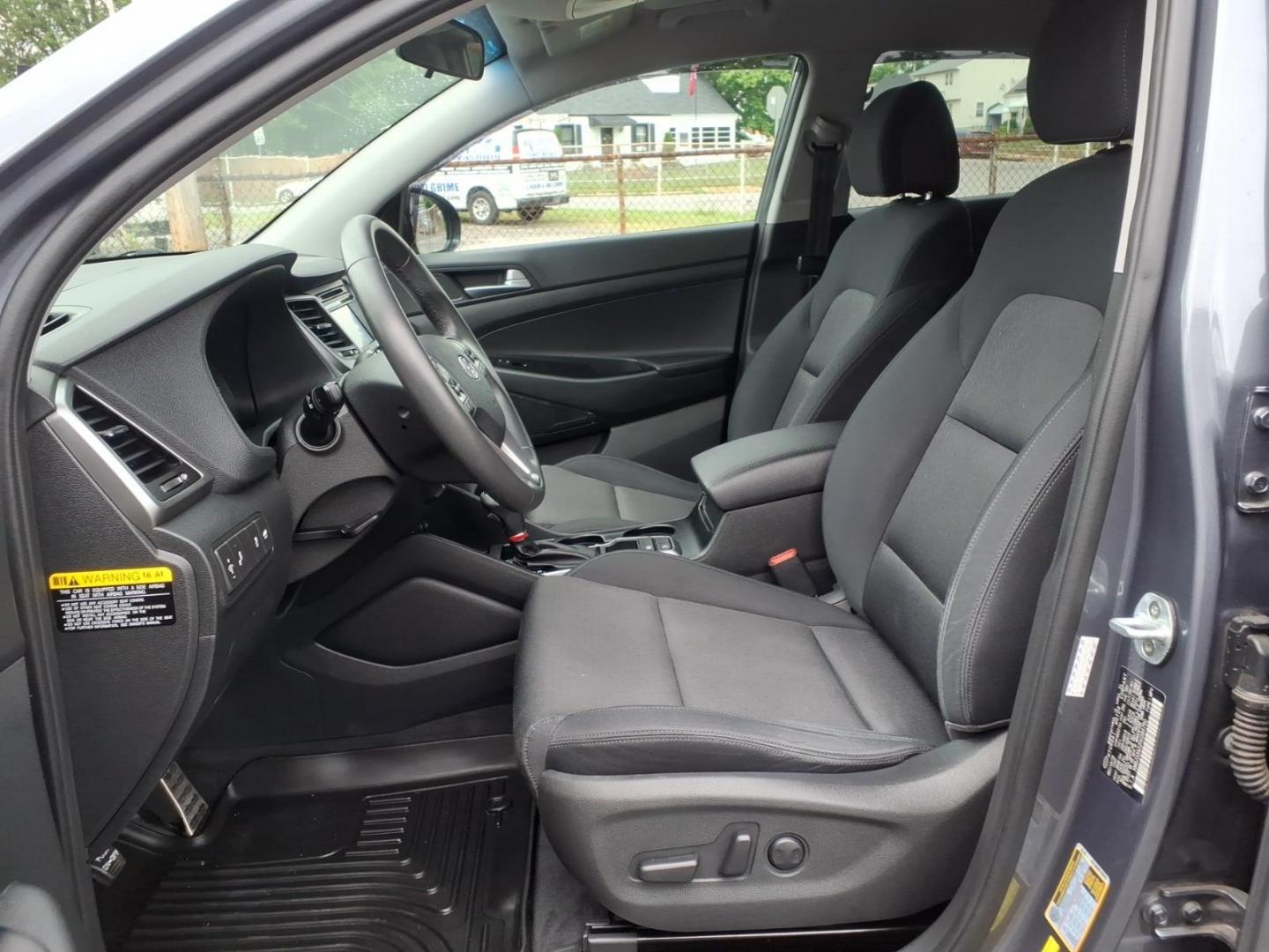 2017 Coliseum Gray Hyundai TUCSON Sport (KM8J33A22HU) with an 1.6L 4 Cylinder Turbocharged engine, Automatic transmission, located at 50 Eastern Blvd., Essex, MD, 21221, (410) 686-3444, 39.304367, -76.484947 - Photo#6