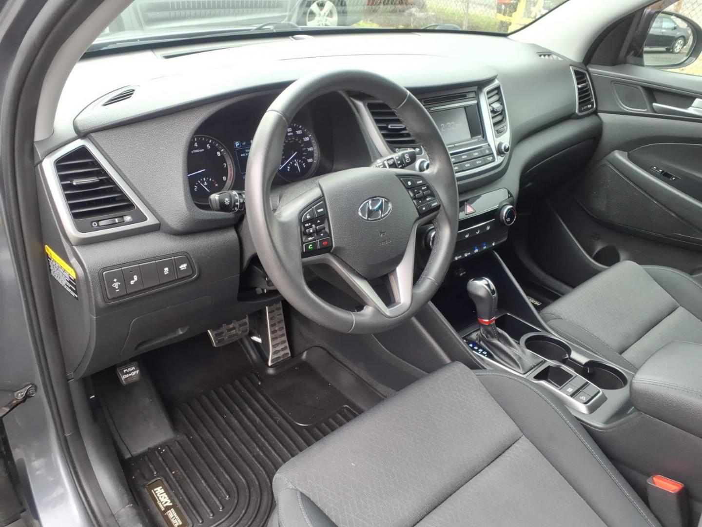 2017 Coliseum Gray Hyundai TUCSON Sport (KM8J33A22HU) with an 1.6L 4 Cylinder Turbocharged engine, Automatic transmission, located at 50 Eastern Blvd., Essex, MD, 21221, (410) 686-3444, 39.304367, -76.484947 - Photo#8