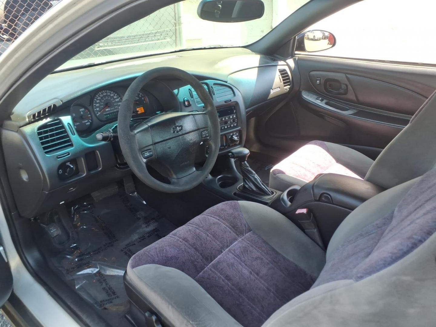 2003 Silver Chevrolet Monte Carlo LS (2G1WW12E639) with an 3.4L 6 Cylinder Sequential-Port F.I. engine, Automatic transmission, located at 50 Eastern Blvd., Essex, MD, 21221, (410) 686-3444, 39.304367, -76.484947 - Photo#7