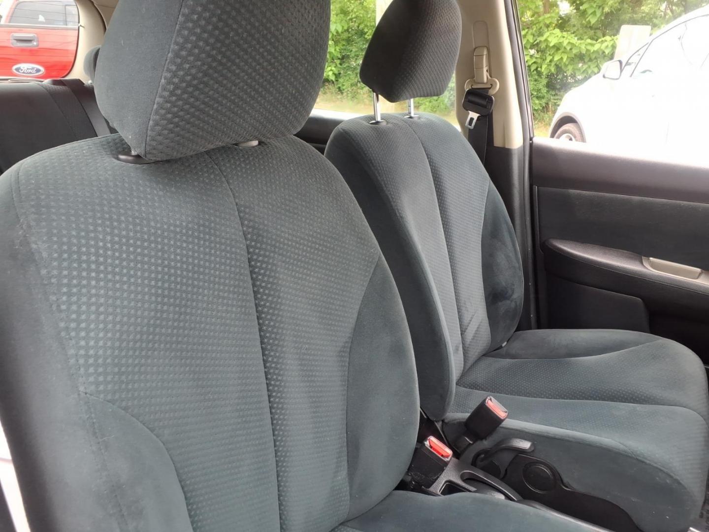 2010 Black Nissan Versa 1.8 S (3N1BC1CP2AL) with an 1.8L 1.8L I4 122hp 127ft. lbs. Sequential-Port F.I. engine, 4-Speed Automatic transmission, located at 50 Eastern Blvd., Essex, MD, 21221, (410) 686-3444, 39.304367, -76.484947 - Photo#15