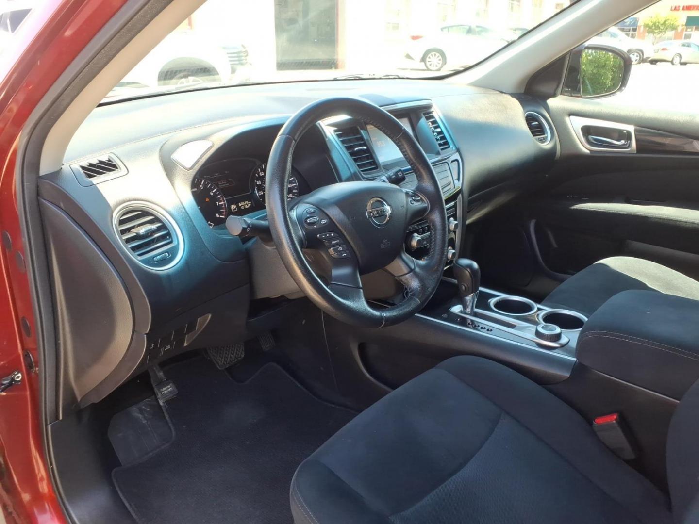 2013 Red Nissan Pathfinder SV (5N1AR2MM1DC) with an 3.5L 3.5L V6 260hp 240ft. lbs. Sequential-Port F.I. engine, CVT transmission, located at 50 Eastern Blvd., Essex, MD, 21221, (410) 686-3444, 39.304367, -76.484947- Photo#10